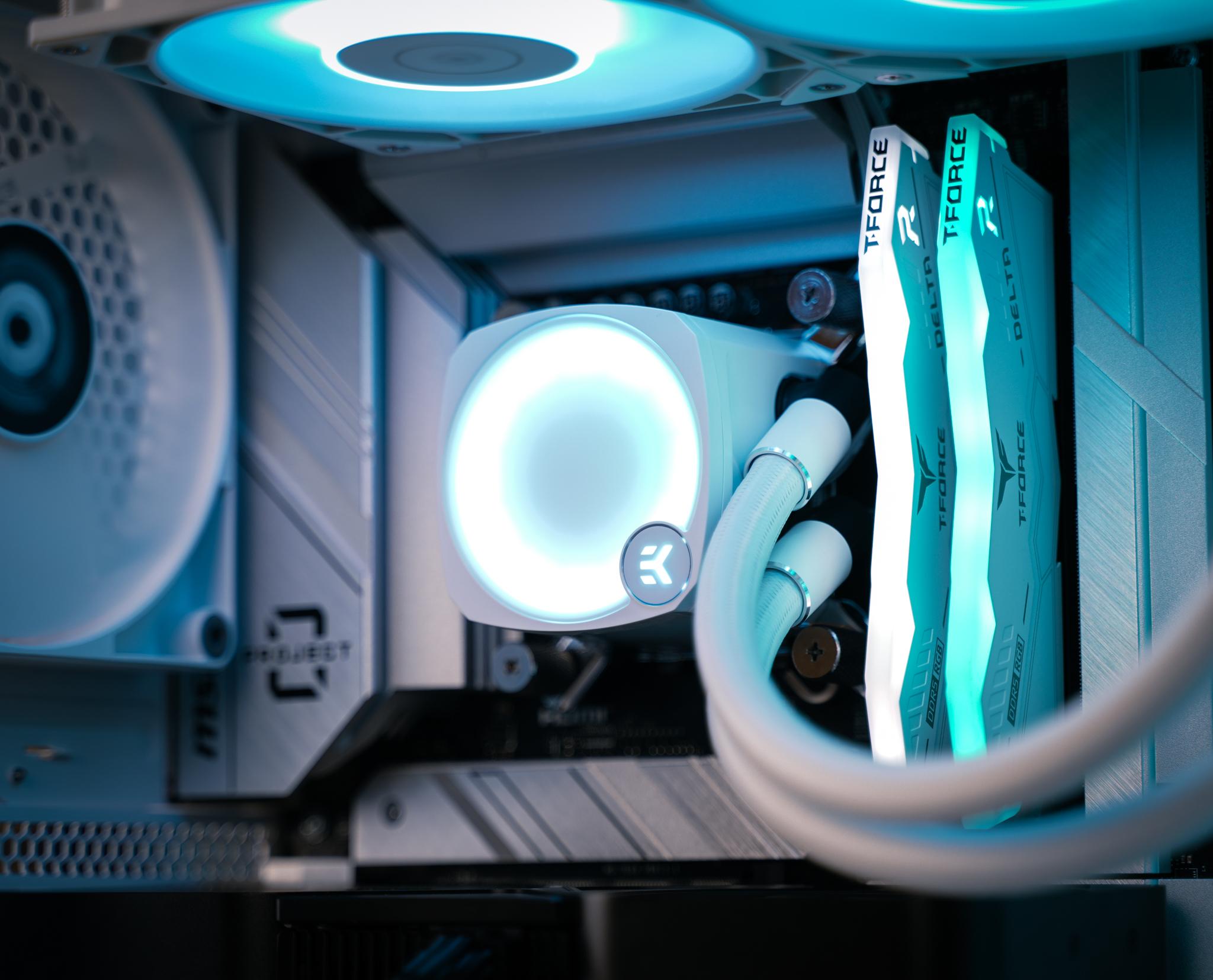 “H1D3W4R3” RTX 4070 SUPER i7 13700KF 32GB Windows 11 PRO 2TB M.2 Workstation Gaming PC