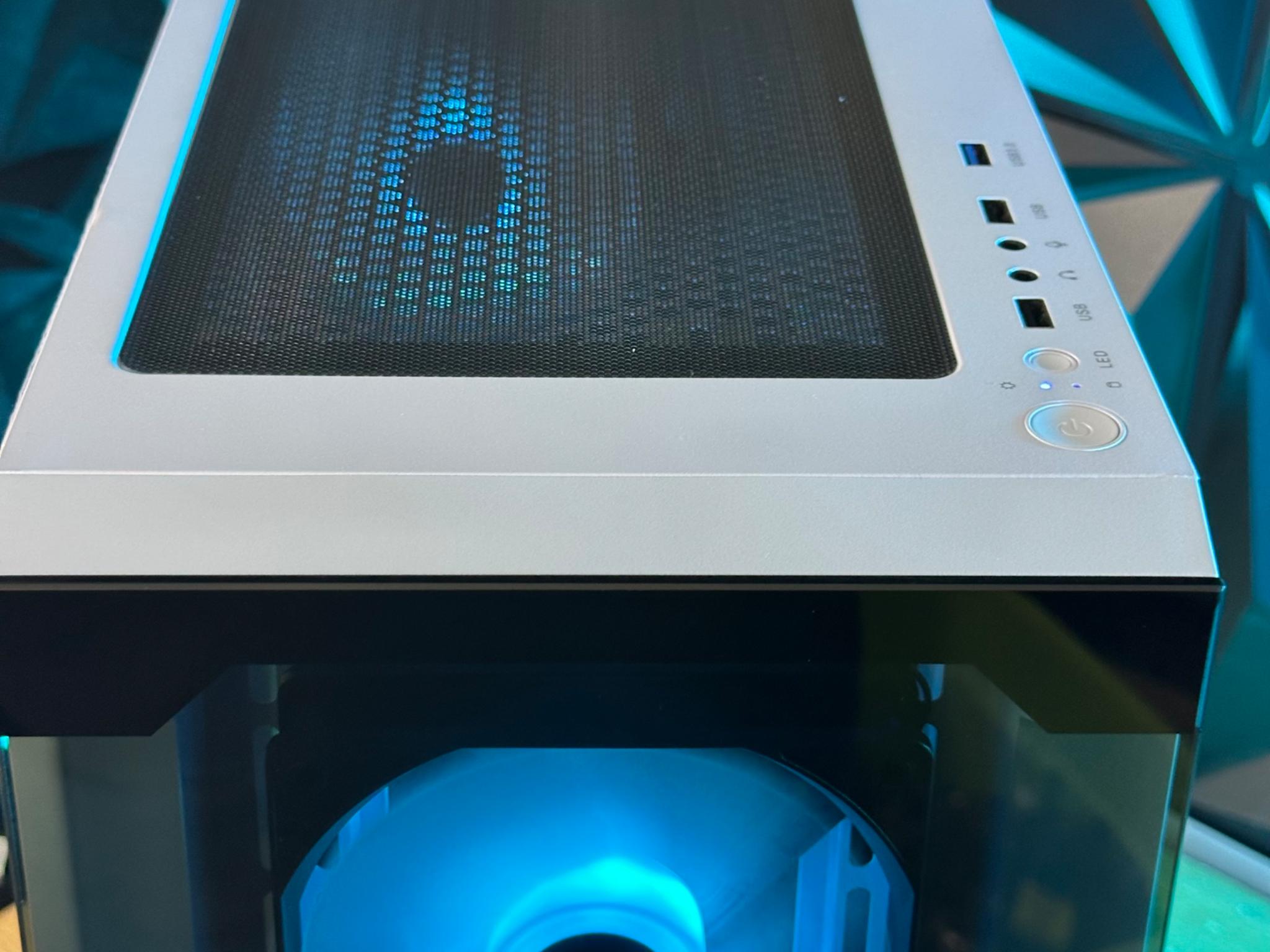 Nvidia Geforce RTX 4060 - Intel Core i7 - 32GB RAM -  SSD + 1TB Windows 11 Custom Gaming PC