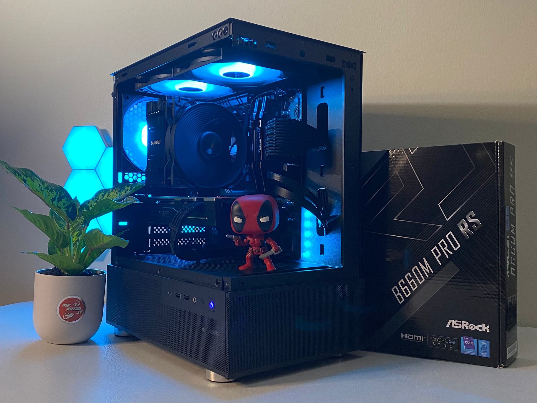 🖥️ Labor Day Sale !!!! i3 13100F / 16GB / 512GB / RX 580 8GB - Black Phoenix Gaming PC