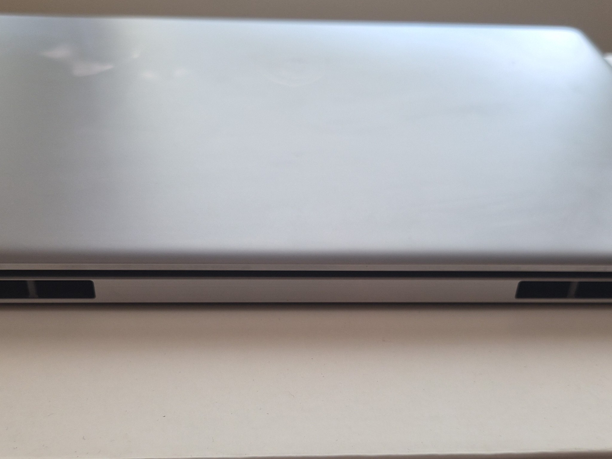 MSI Creator Z16 A13 HX Studio 16" Touchscreen Laptop (Lunar Gray)