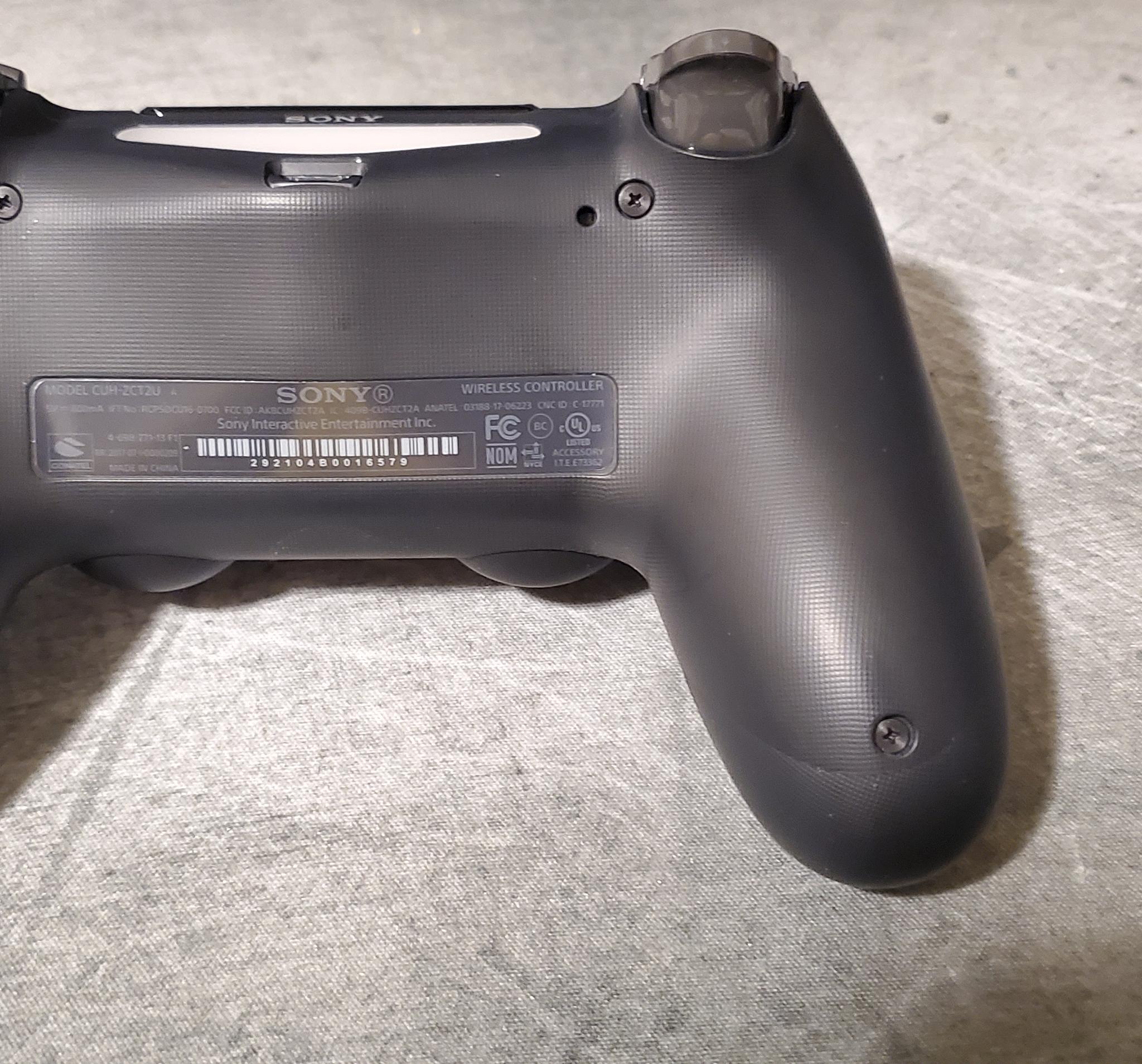 Ps4 dualshock controllers with original box