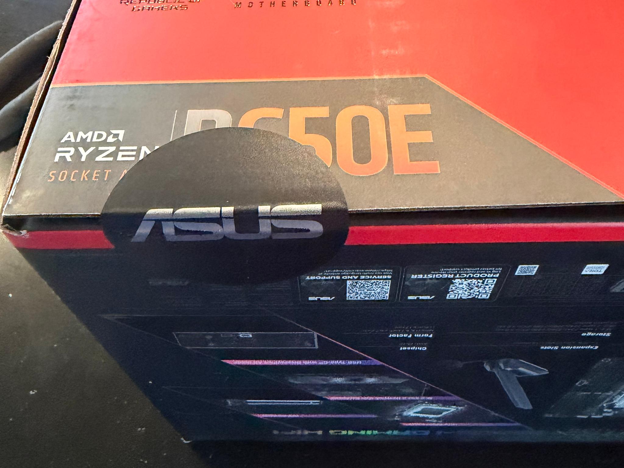 ASUS ROG STRIX B650E-I GAMING WIFI - Image 2