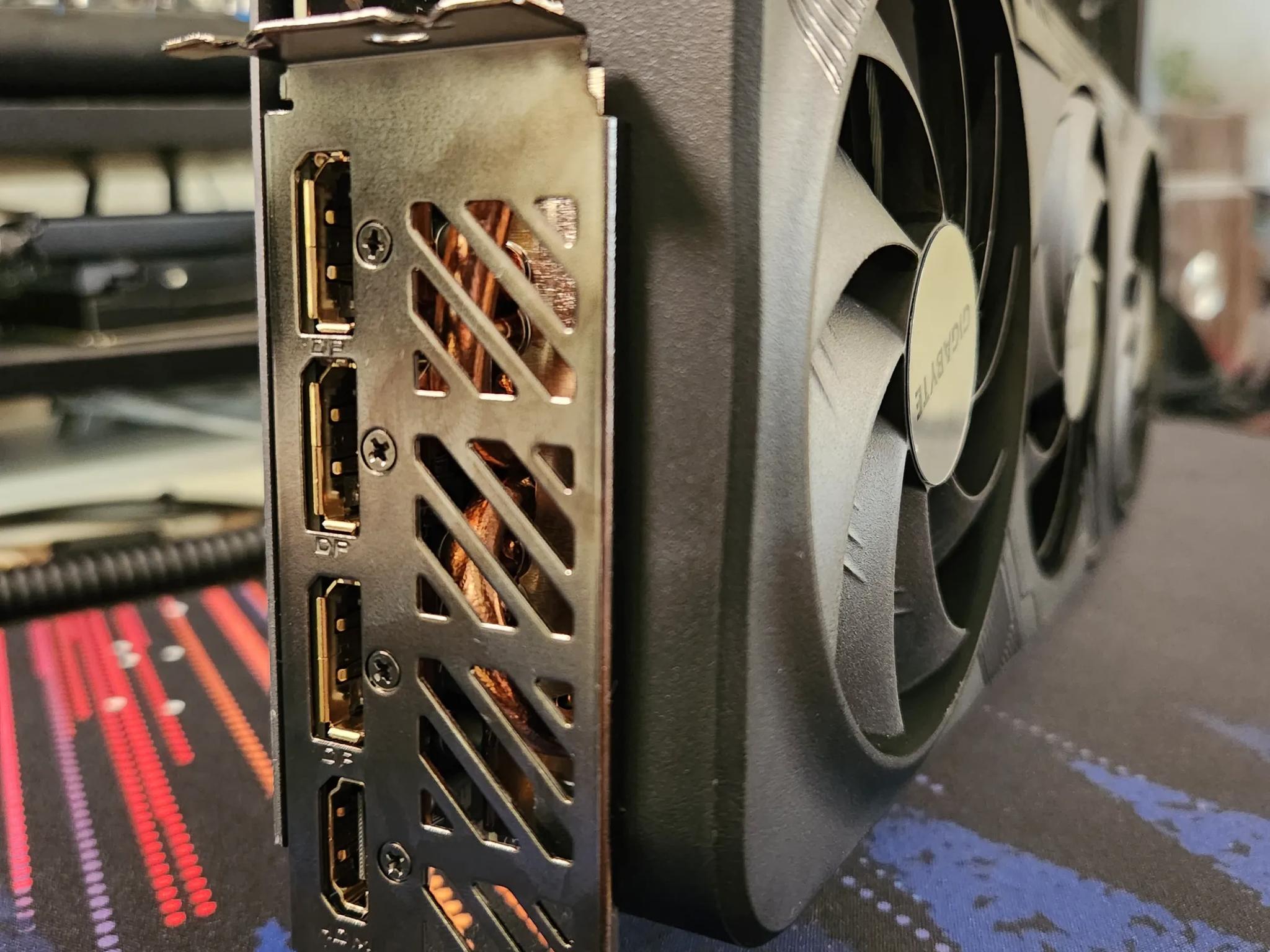 Gigabyte Gaming OC GeForce RTX 4070 Ti 12GB