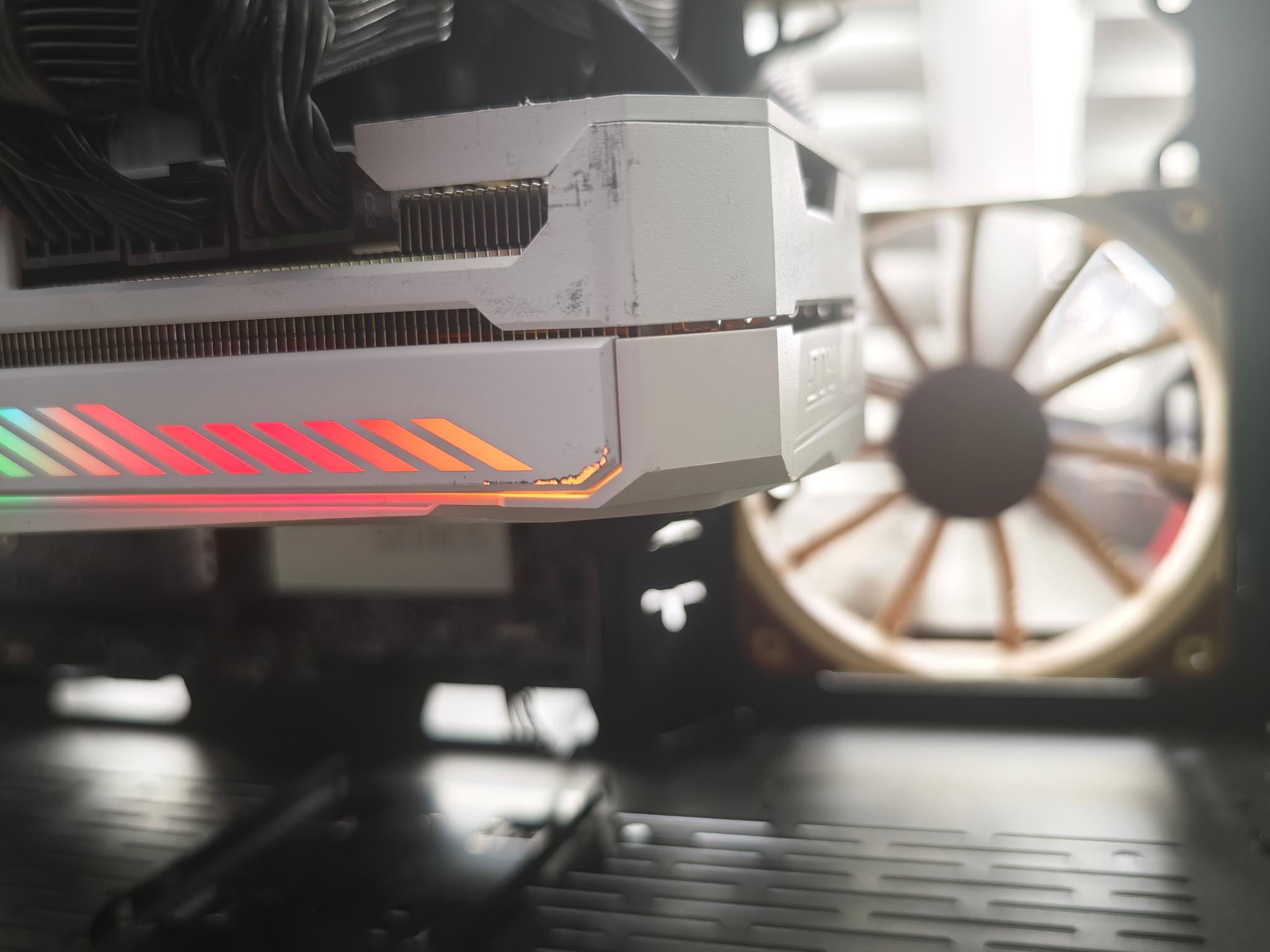 Asus ROG Strix GeForce RTX 3090 White OC