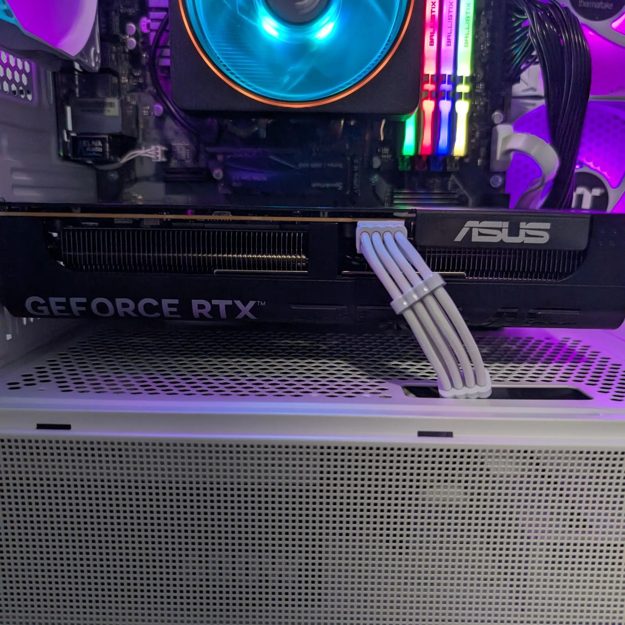 RTX 5060 - Ryzen 7 3700x - Compact Gaming PC