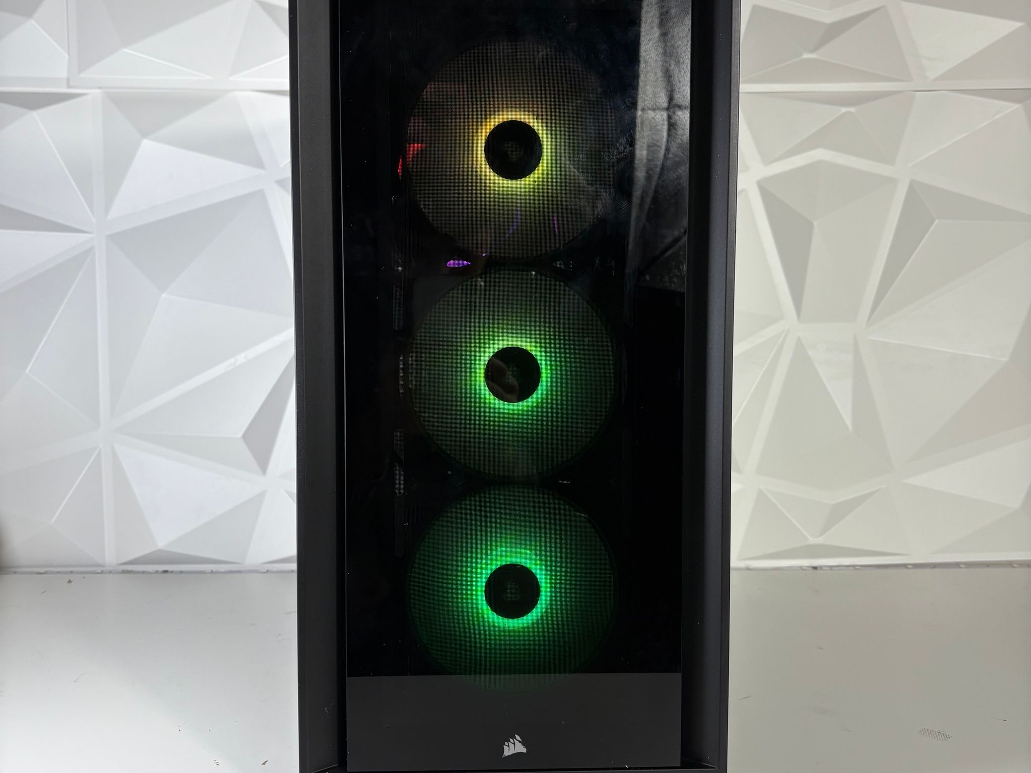 //High-end Gaming PC// - i7 14700KF, RTX 5070, 16GB DDR5, 1TB SSD by EXTPC