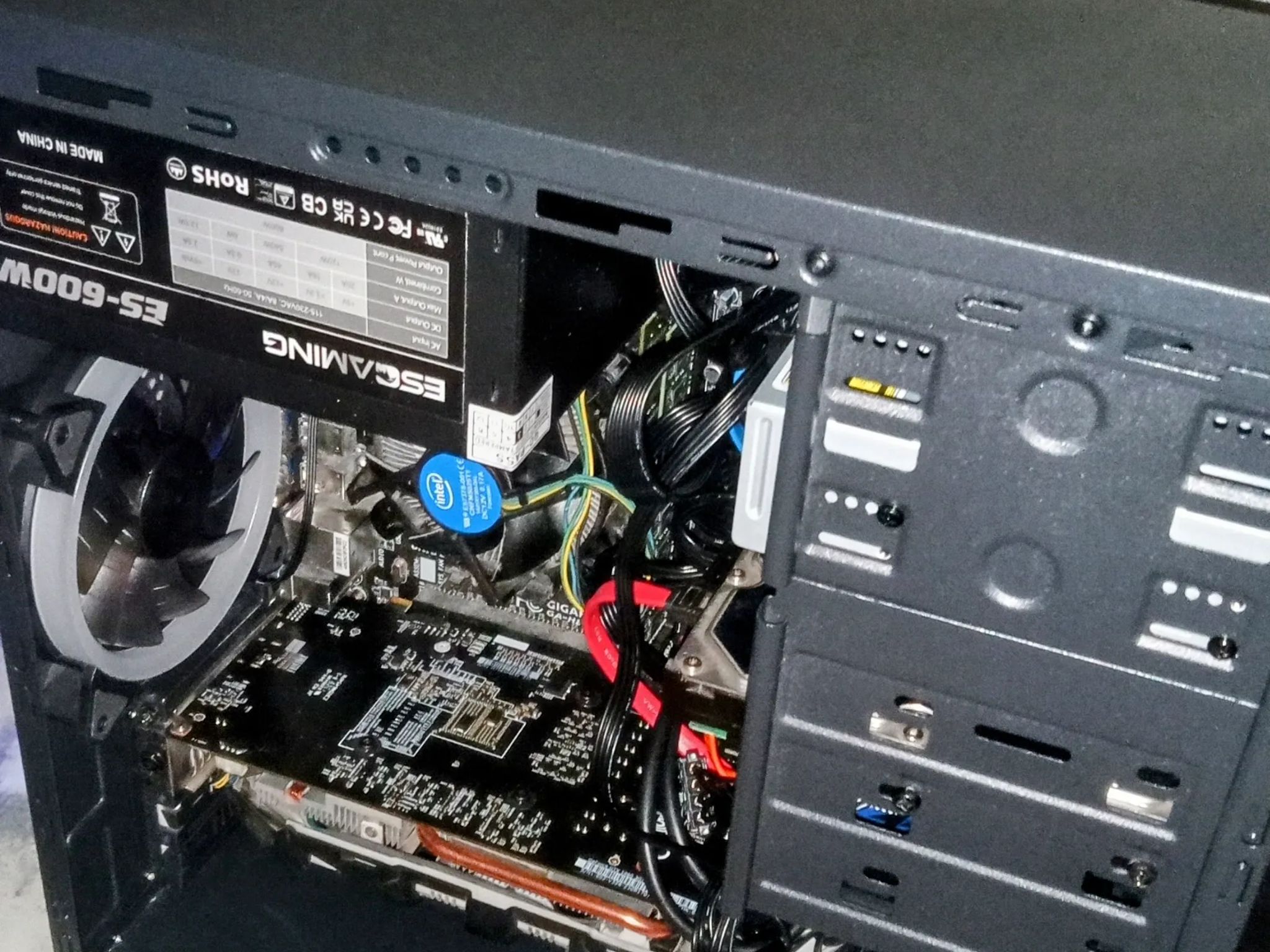 Desktop Pc-i5 4430-GTX 1060-16GB RAM-256GB SSD-300GB HD-WIN11 PRO/WIFI