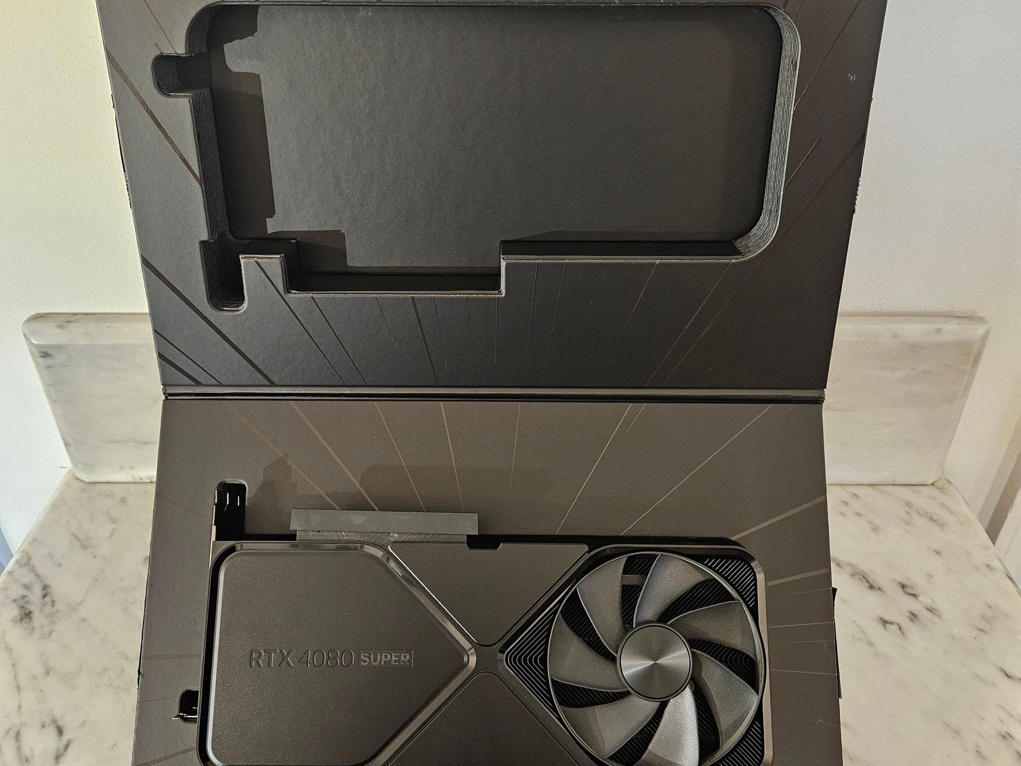 NVIDIA GeForce RTX 4080 SUPER Founders Edition