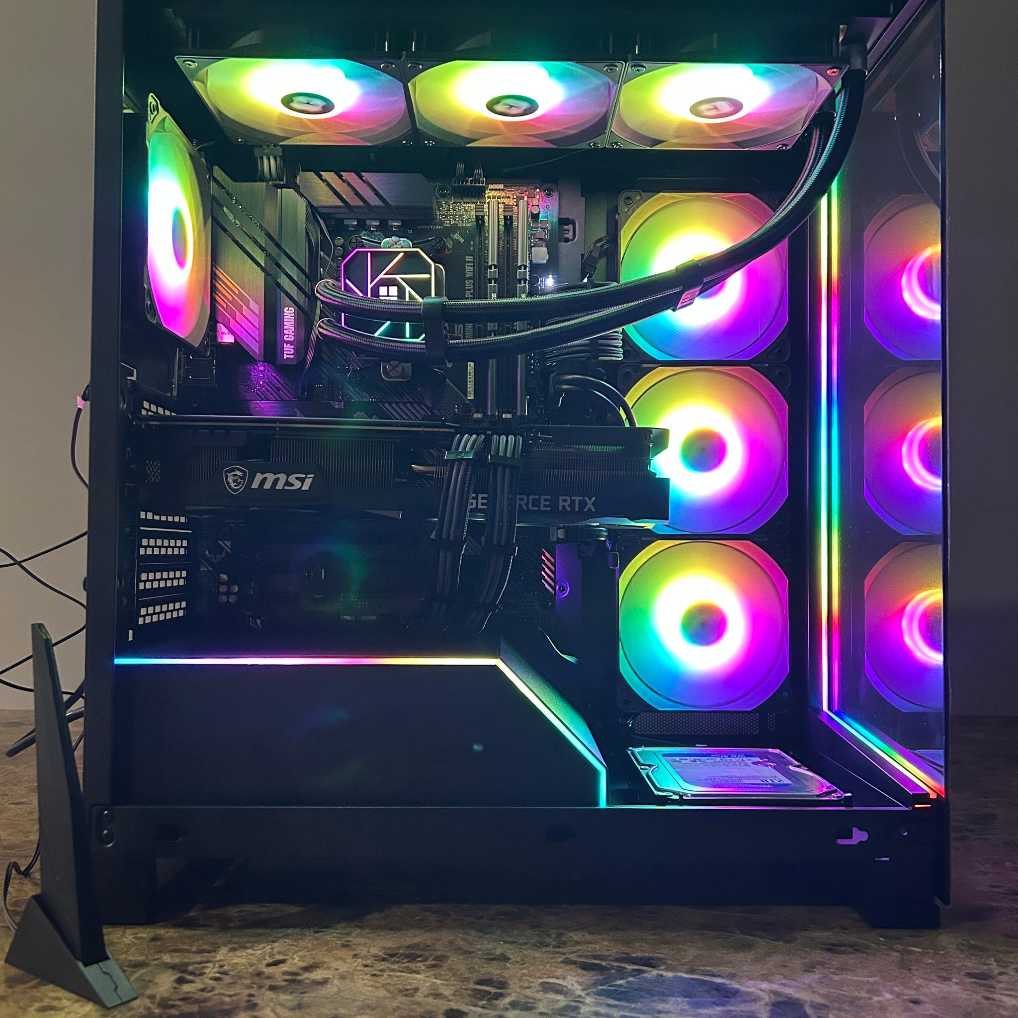 RTX 3070 Ti 8GB | Ryzen 5 5600x | 16GB RAM DDR4 | 512Gb SSD & 2Tb HDD | Windows 11pro