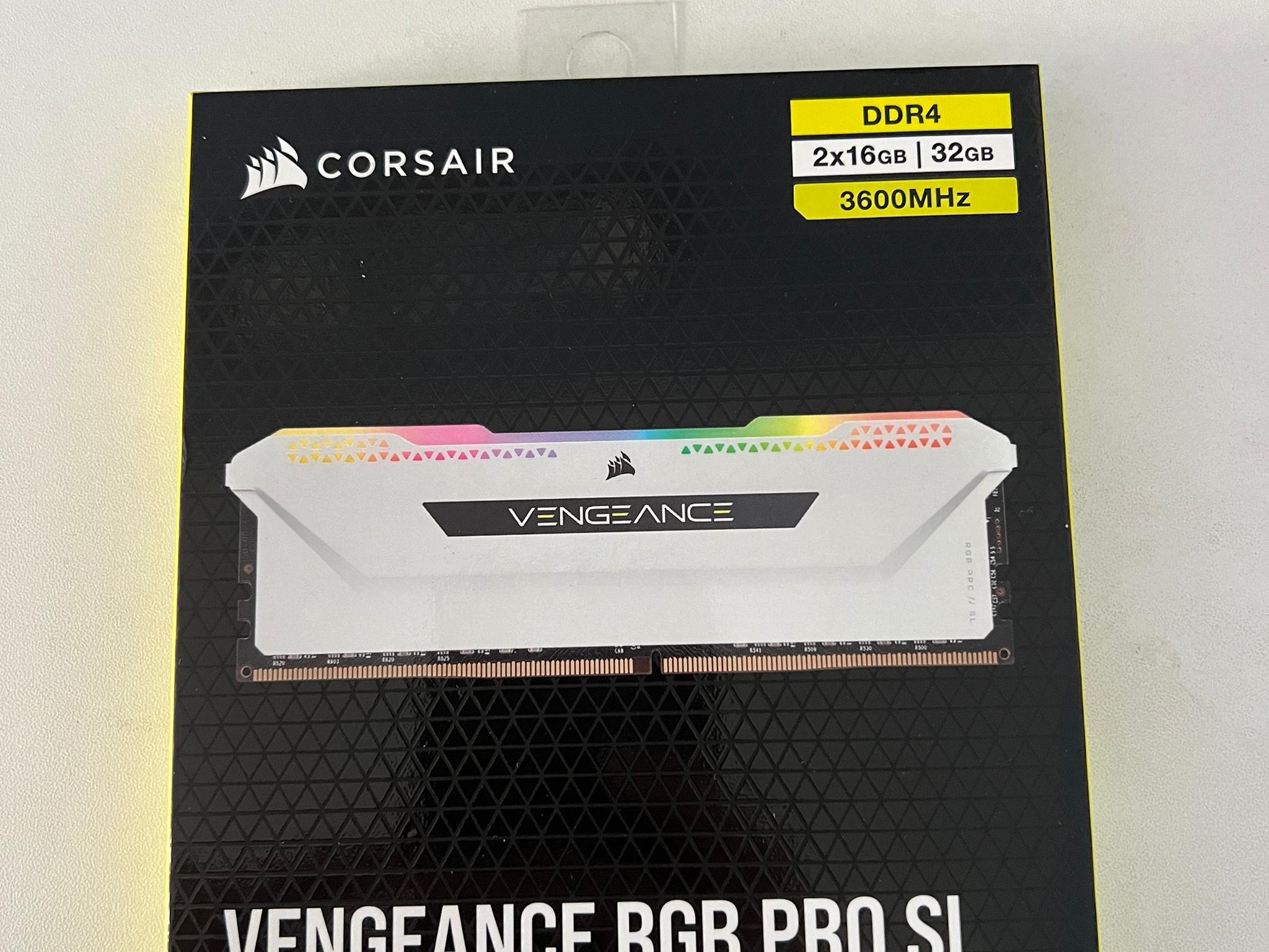 Corsair Vengeance DDR4 White