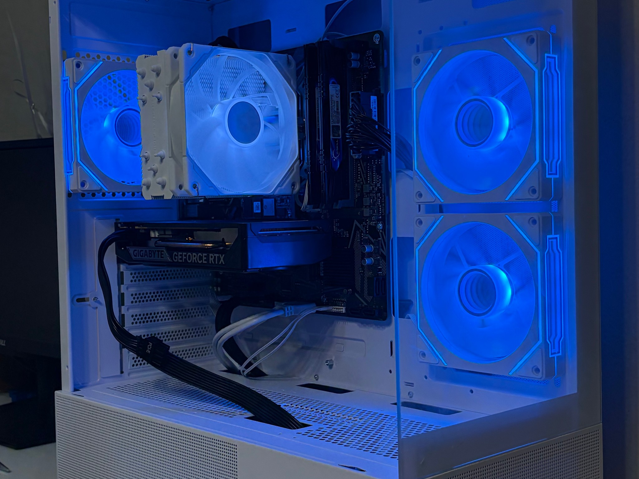 RTX 5050 Gaming PC | Ryzen 5 | NVMe SSD | 16GB RAM | Just Built