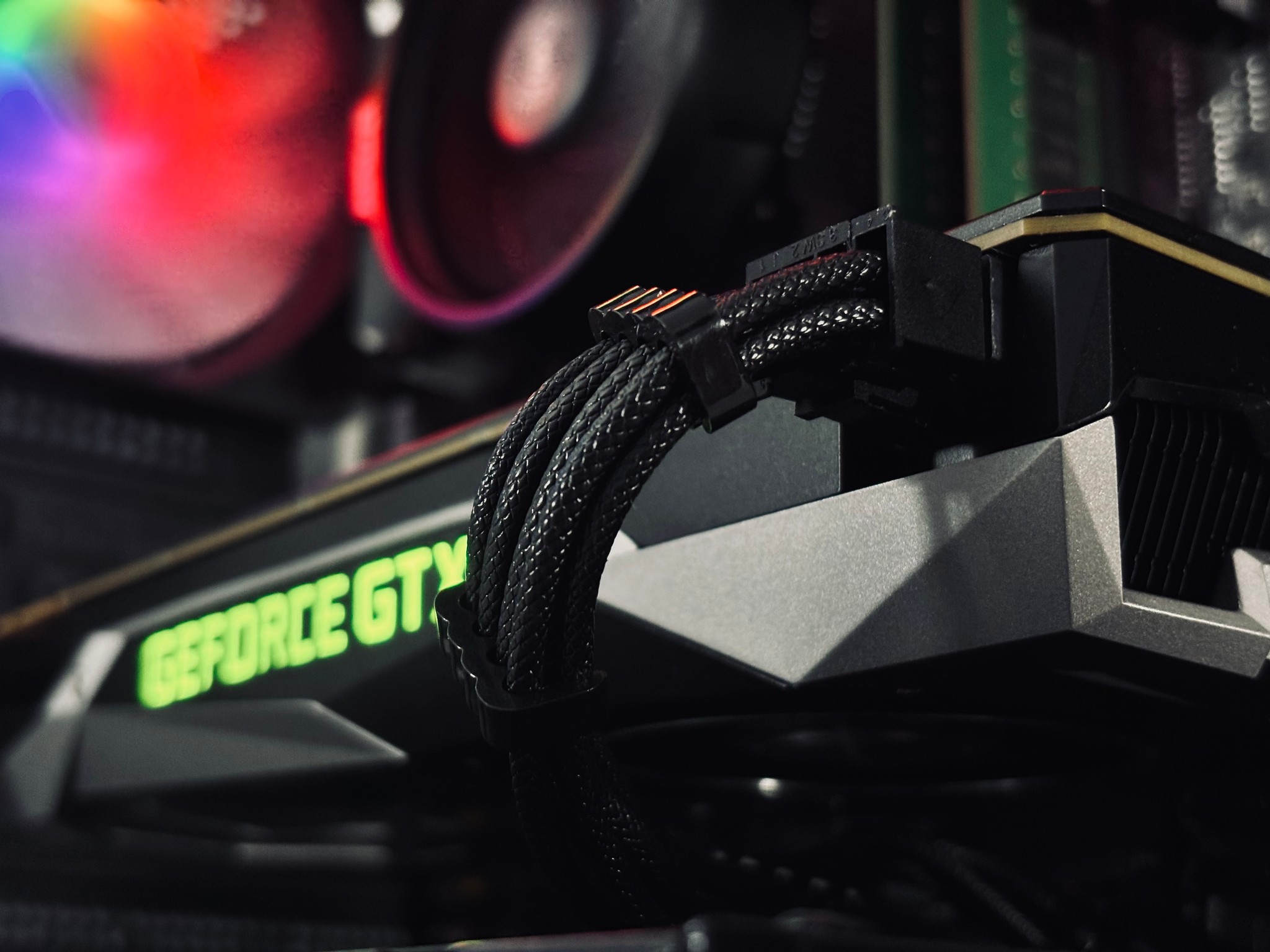 💜🖤 GTX 1070 / Ryzen 7 2700 / 16GB 🖤💜