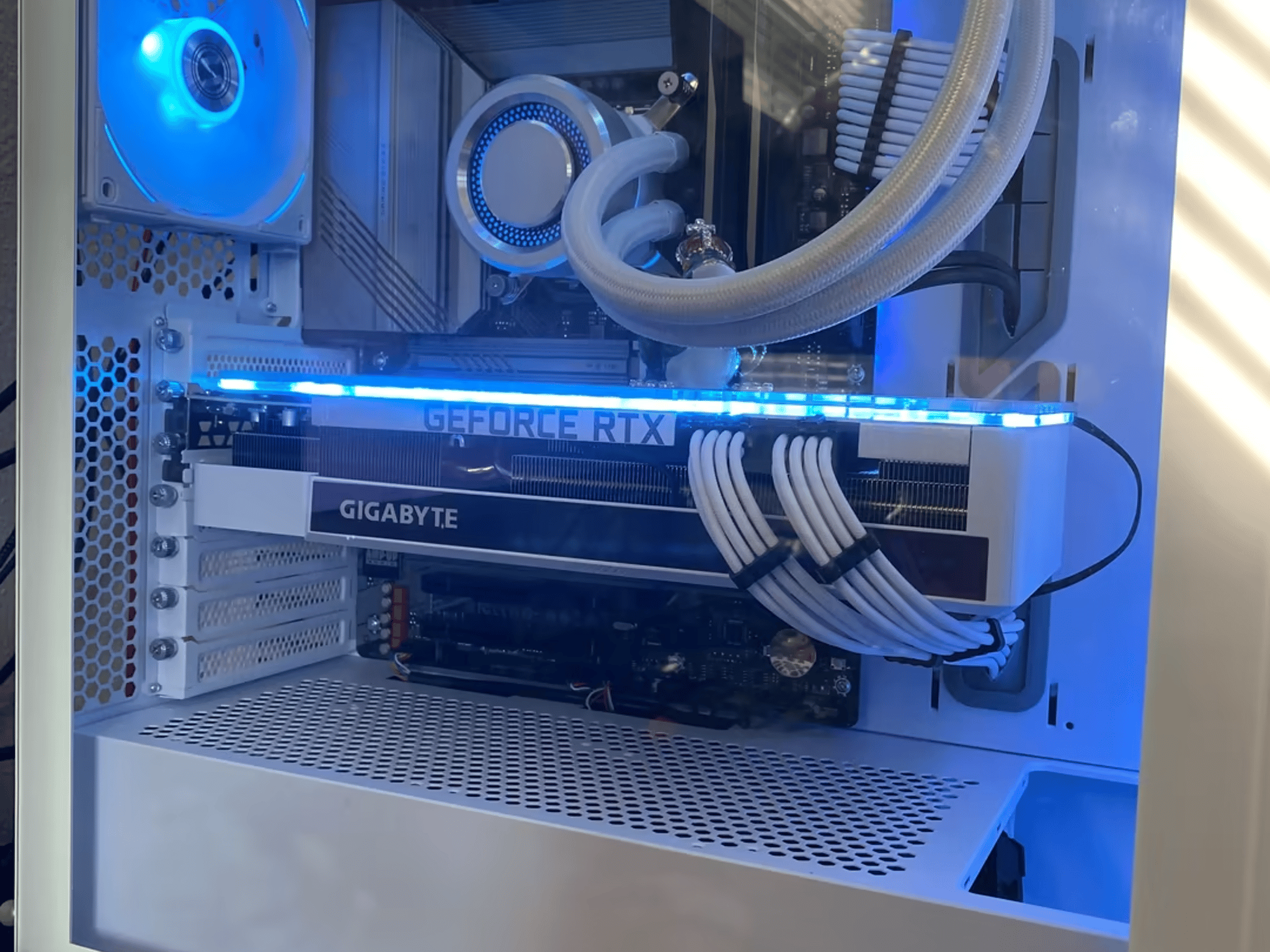 /|Cerulean|\ High End Gaming PC 12600K 3070 Ti 32GB DDR5 2TB NVME