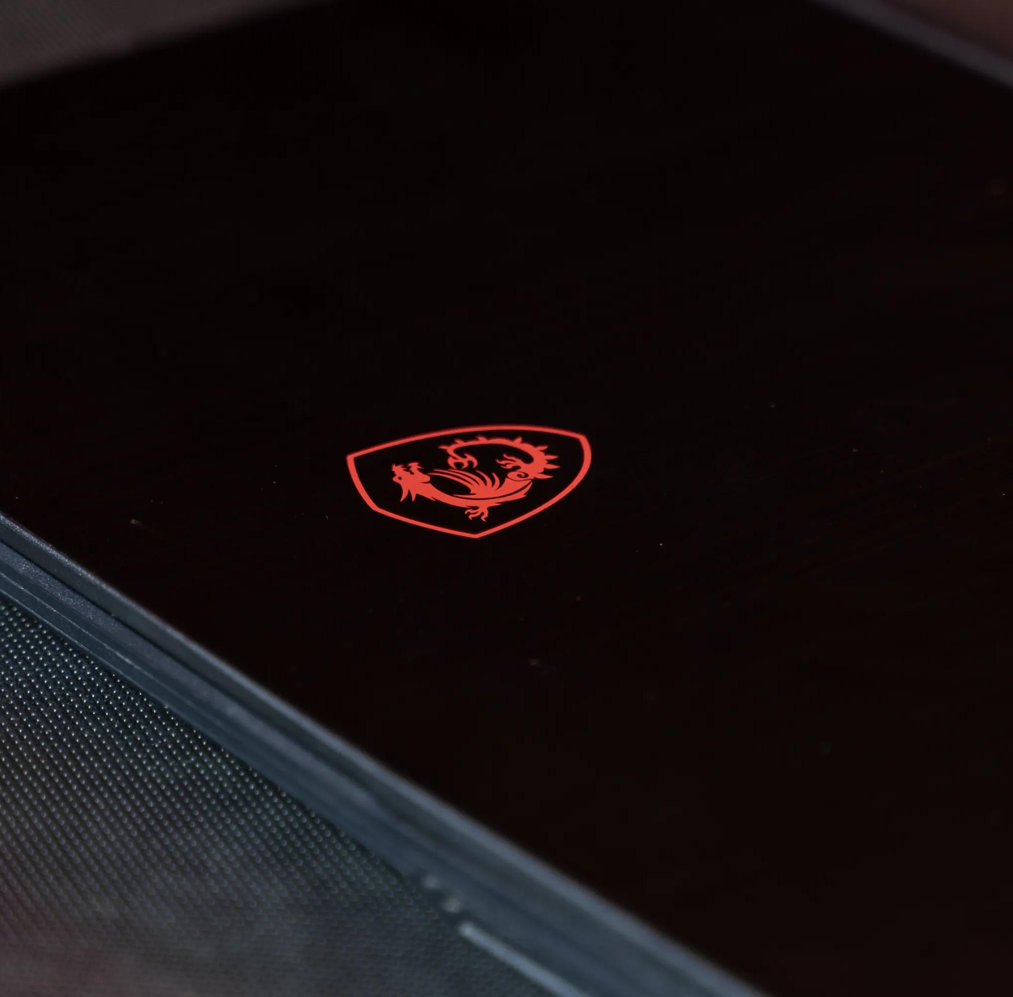 MSI GF63 Thin- GTX 1650- i5 10500H- 1TB M.2-16GB RAM 15.6"