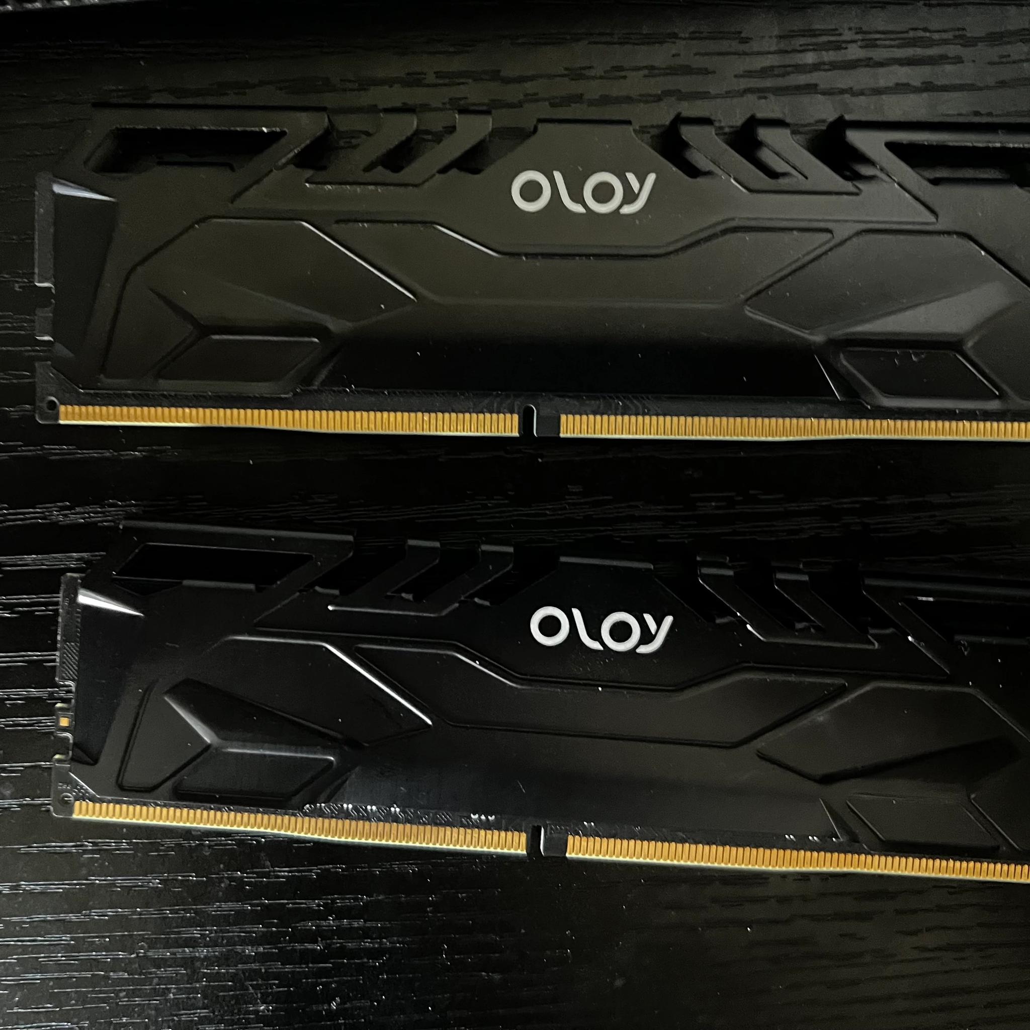 OLOy 16 GB Kit (2 x 8 GB) DDR4-3600 CL18 Memory