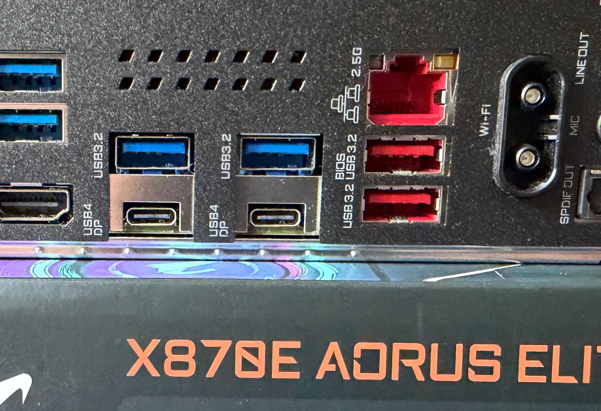 Gigabyte X870E Aorus Elite