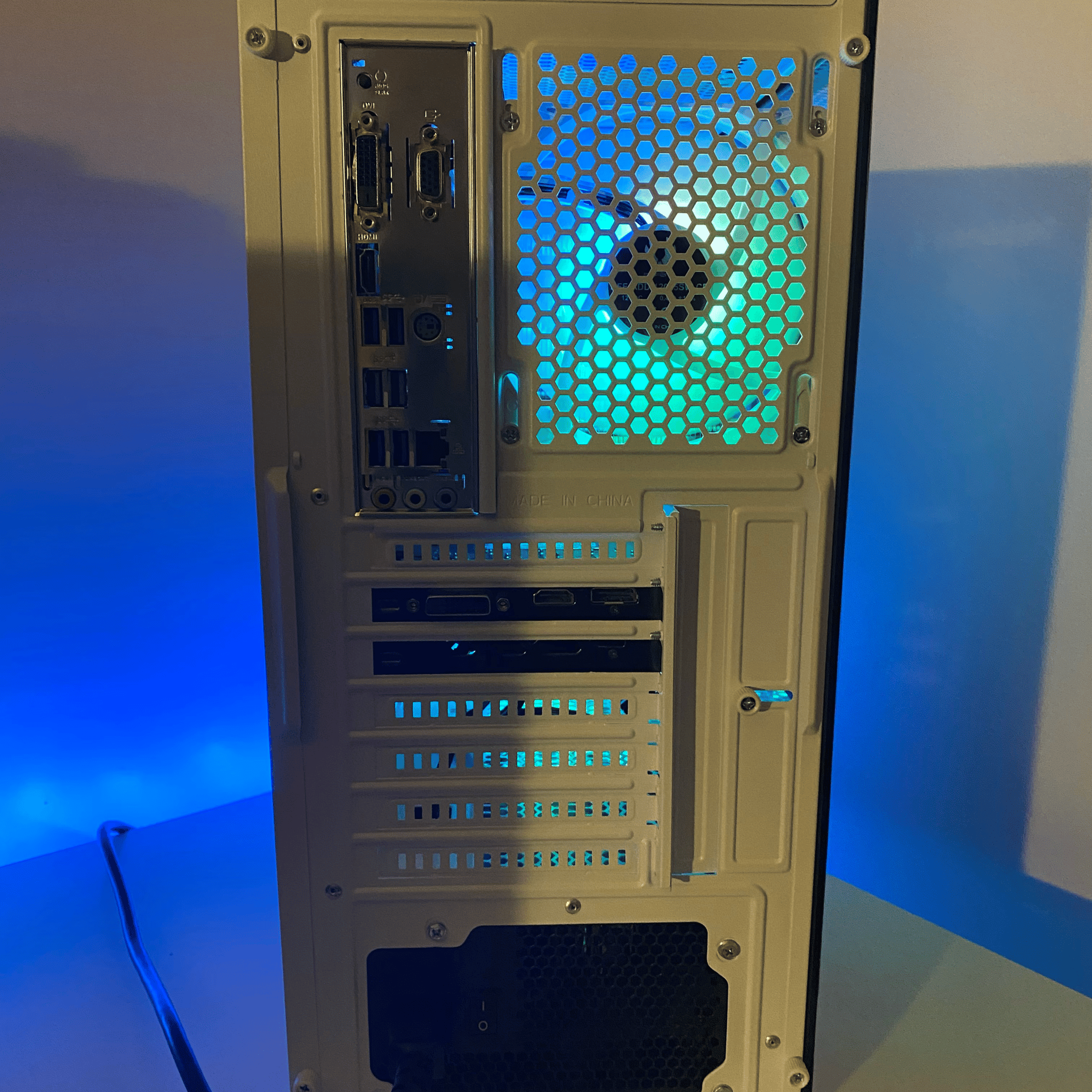 🌌 Streaming/Gaming PC - Ryzen 5 5500 - 16GB RAM - 1660 6GB - 1TB NVMe SSD