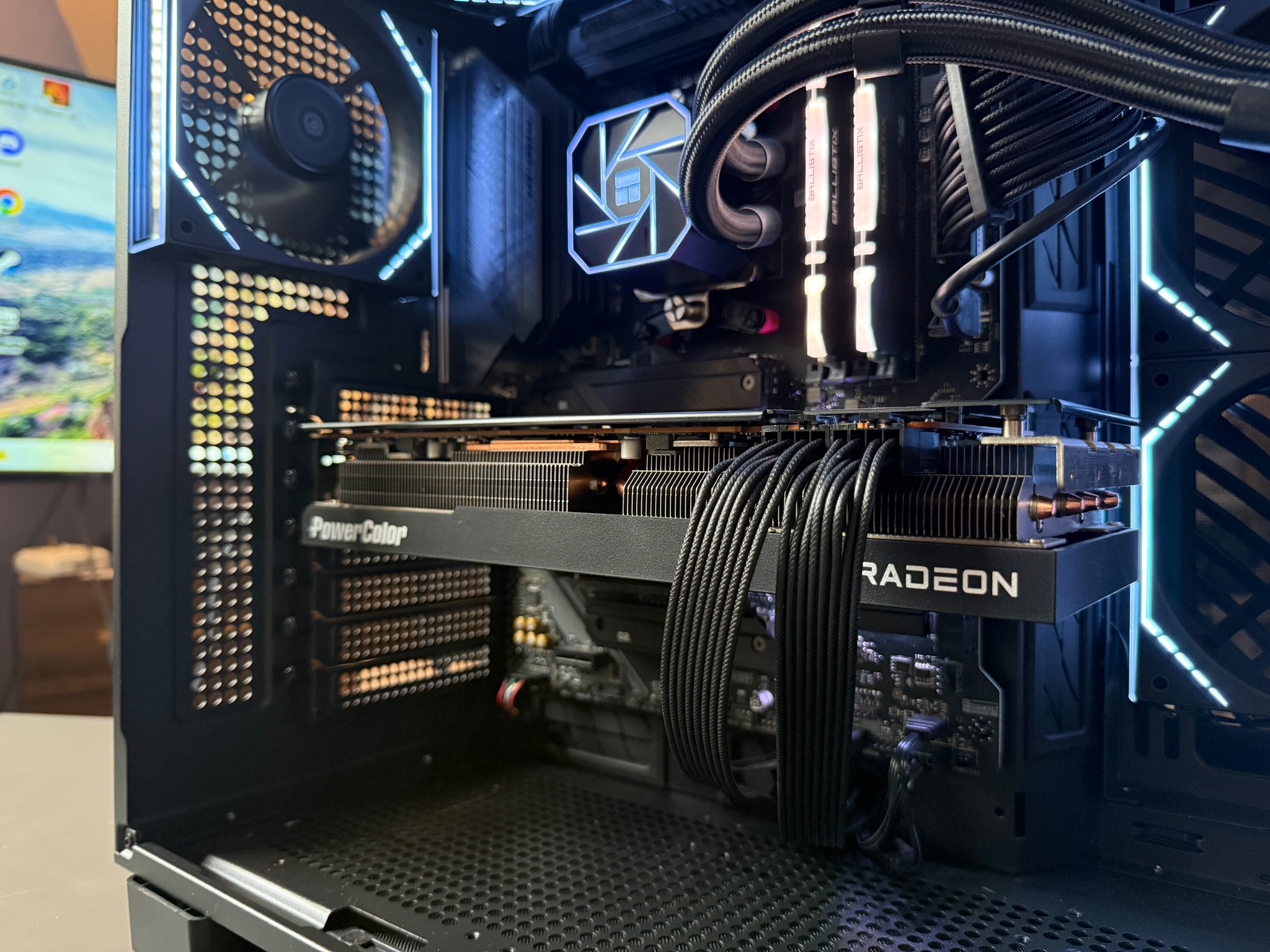 RGB 1440p Gaming PC – 7700 XT | Ryzen 7 5700X | 32GB DDR4 | 2TB NVMe