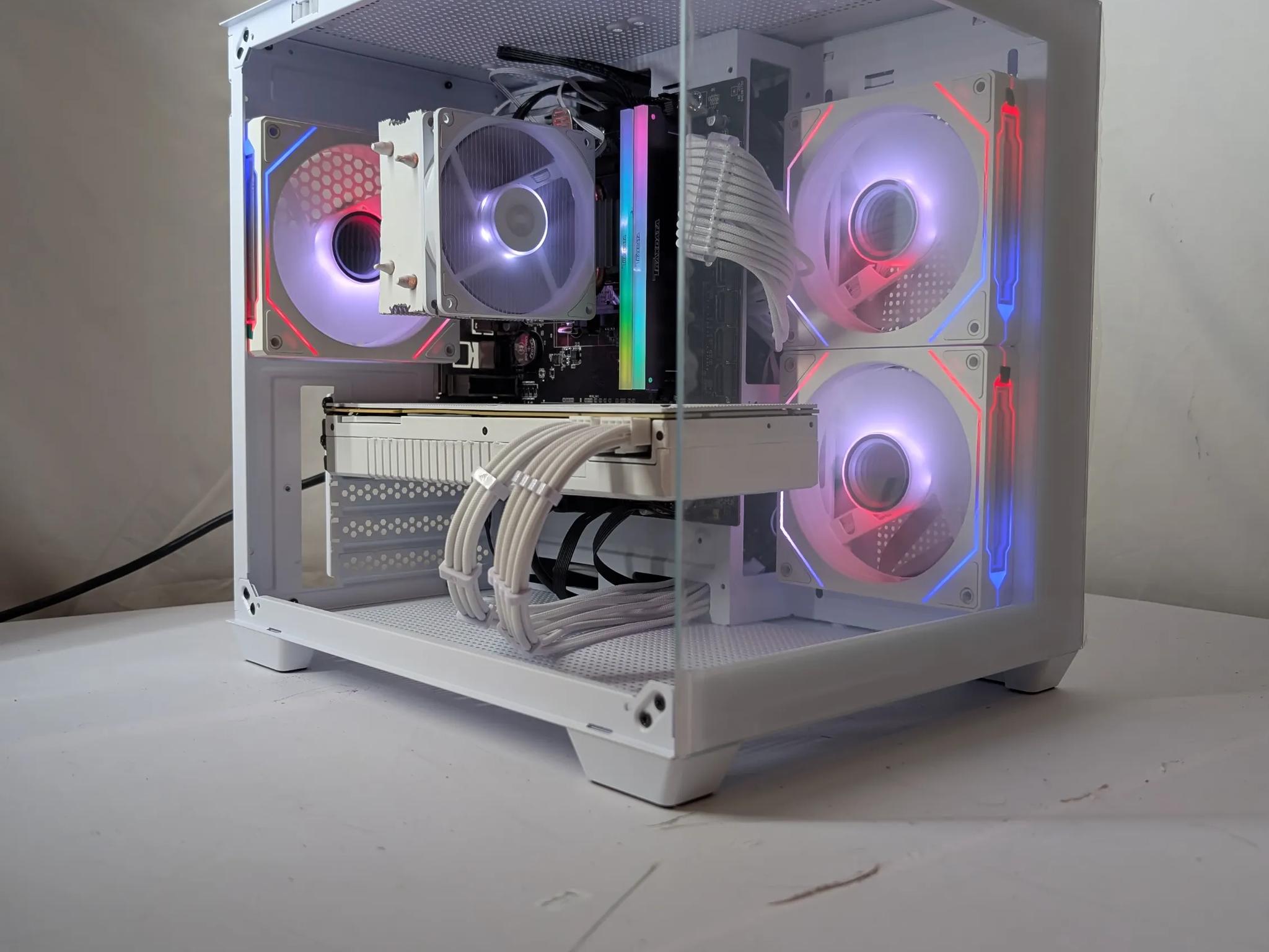 RTX 2080 SUPER | RYZEN 7 3700X | 16GB DDR4 | 500GB NVME