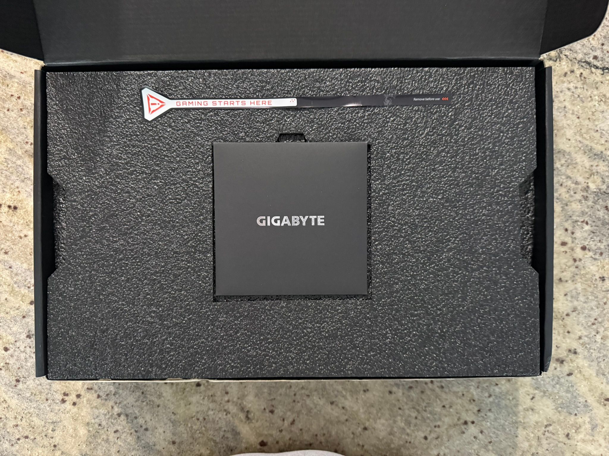 Gigabyte Geforce RTX 5070 Ti Gaming OC 16GB GDDR7 Graphics Card