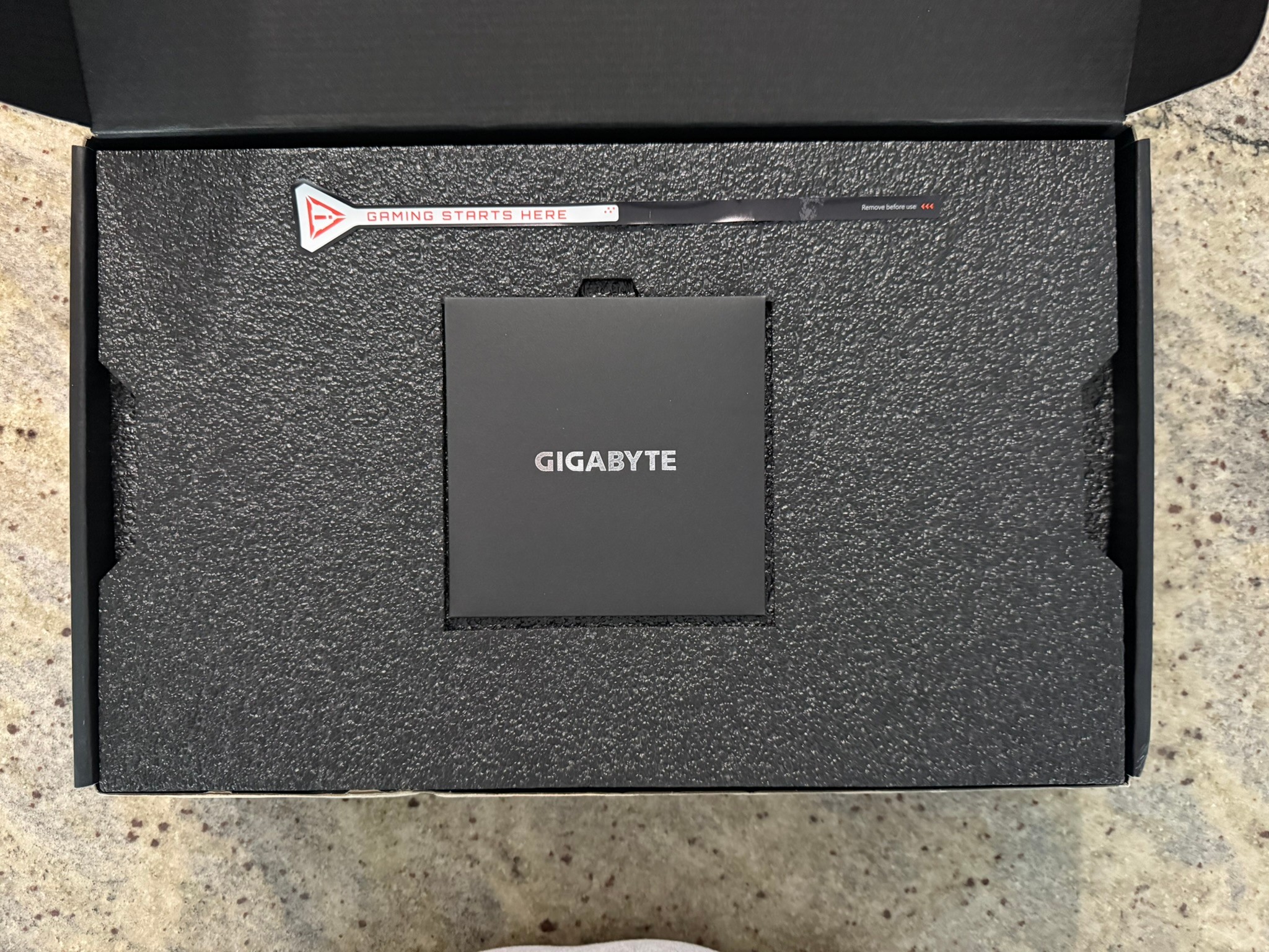 Gigabyte Geforce RTX 5070 Ti Gaming OC 16GB GDDR7 Graphics Card