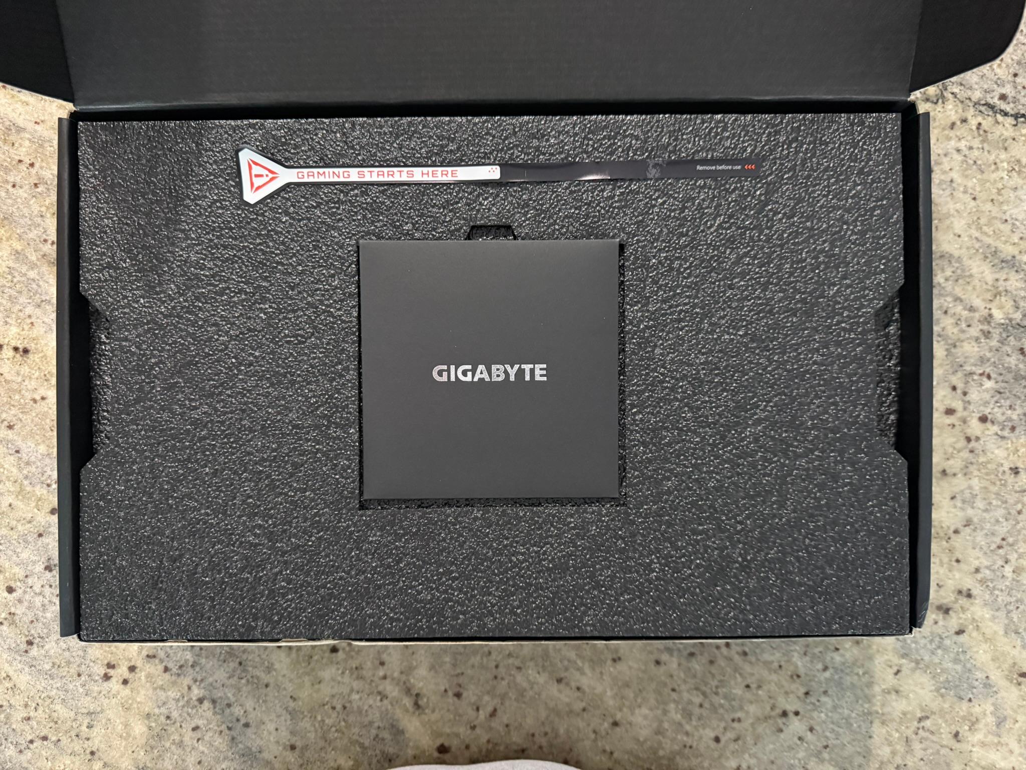 Gigabyte Geforce RTX 5070 Ti Gaming OC 16GB GDDR7 Graphics Card