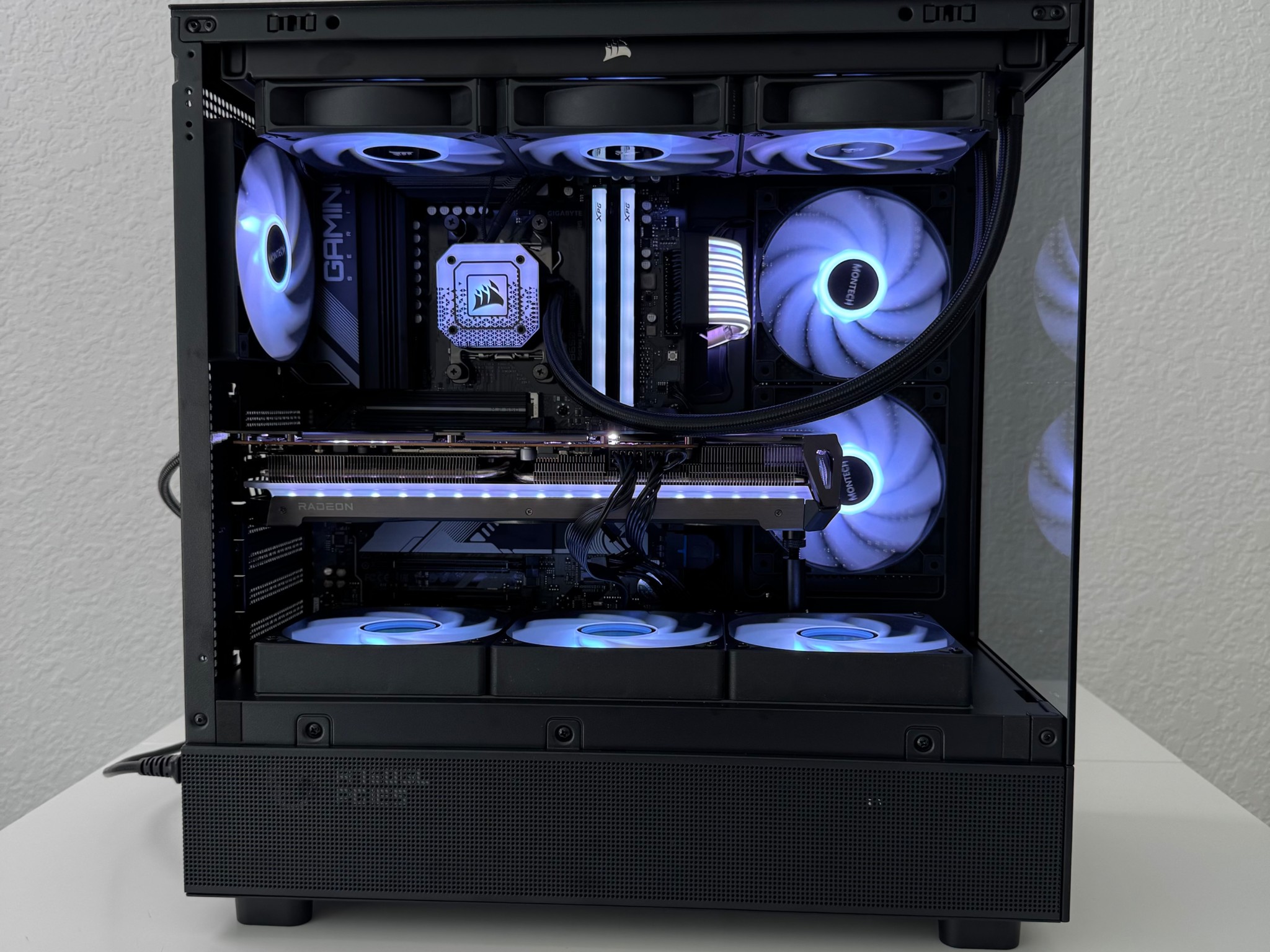 ⚔️ High-End 1440p/4K Gaming PC AMD Ryzen 7 7700 AMD Radeon RX 7800 XT 32GB DDR5-5600 1TB NVMe Win 11