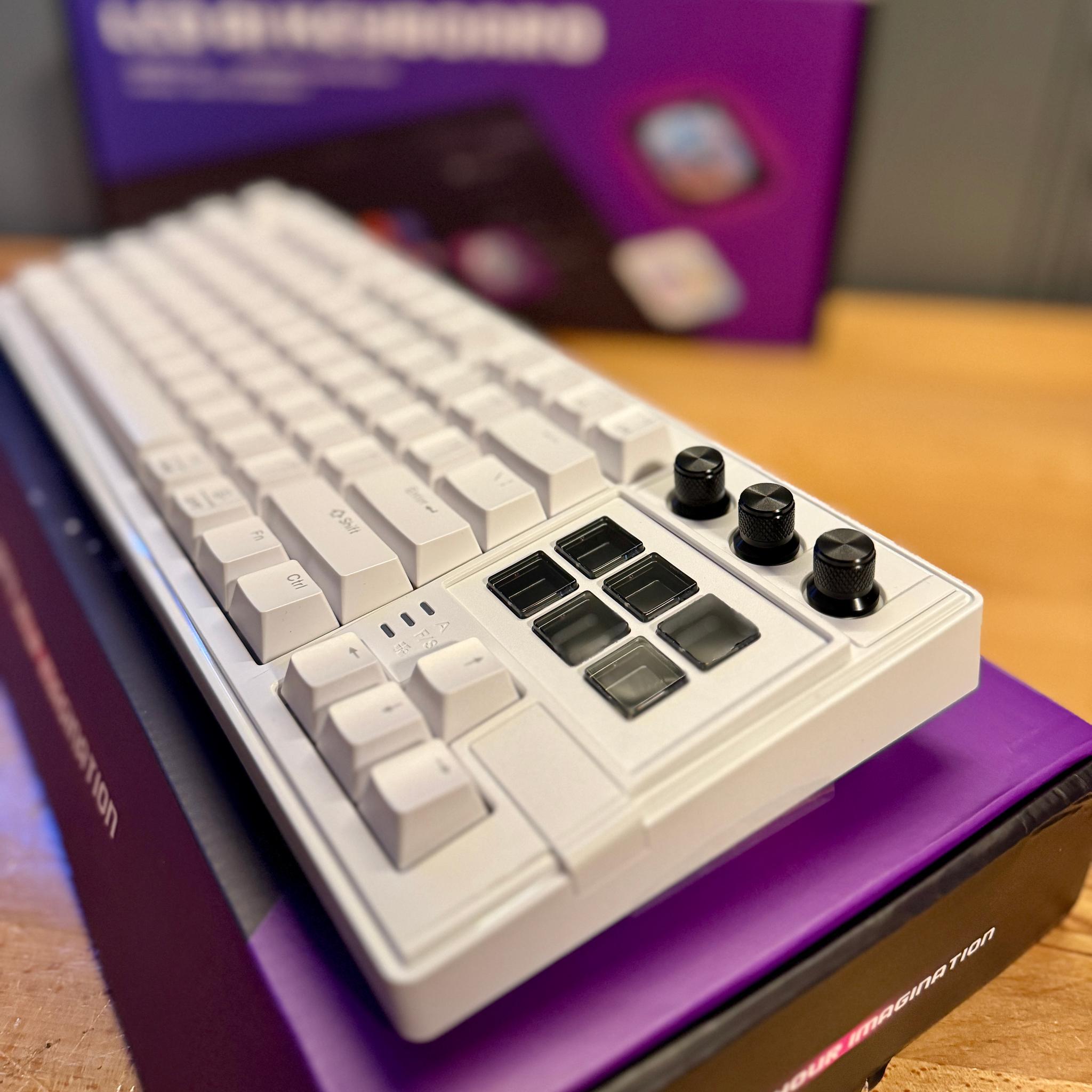 ⌨️Gaming Keyboard with Stream Deck
