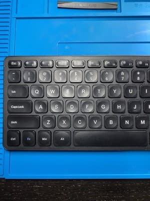 ARTECK HW305-3 Wireless Full-Size Keyboard Black QWERTY
