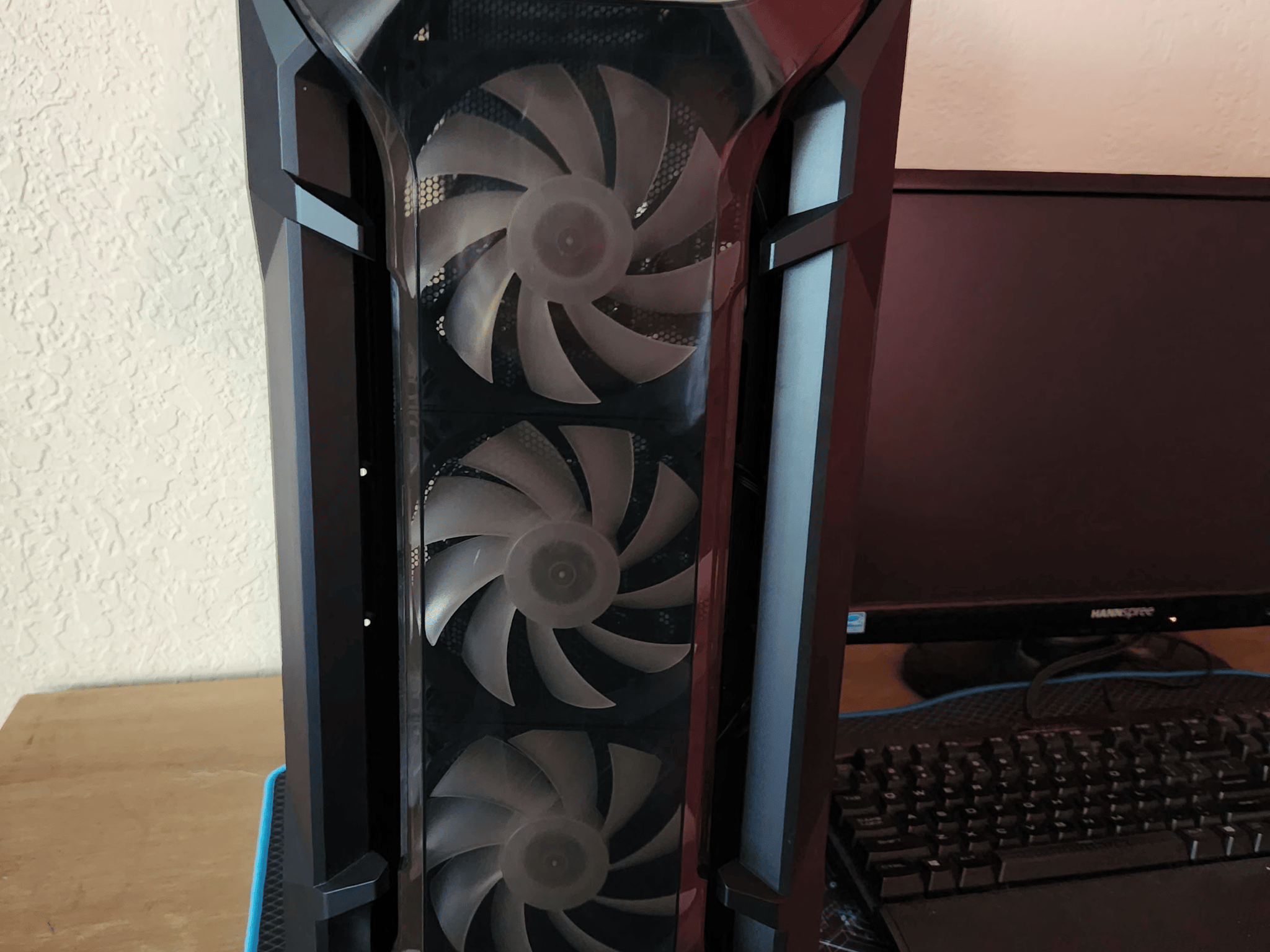 All AMD Rig, Ryzen 5600X and RX 6600XT, 16GB Ram, Liquid cooler.