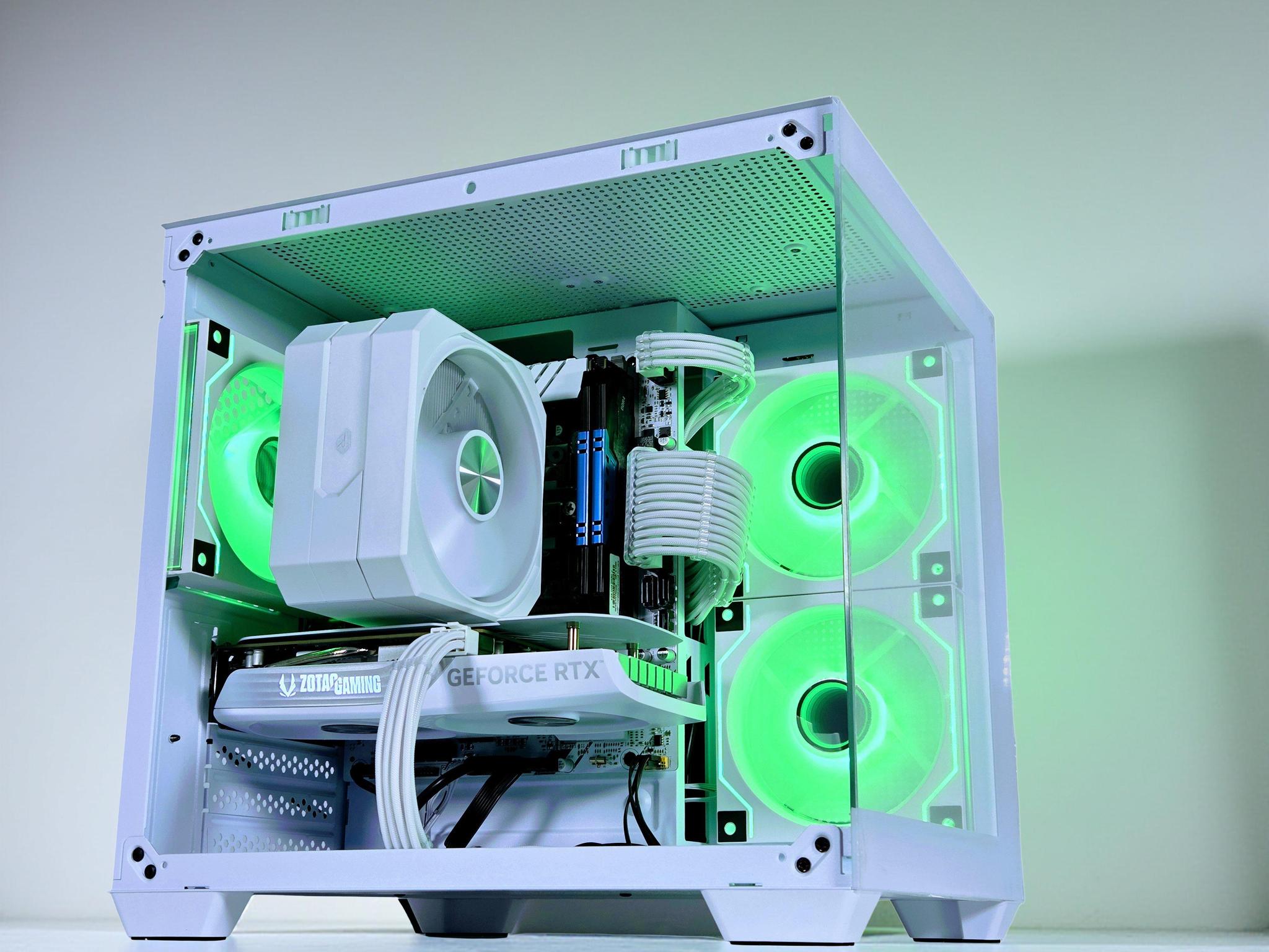 🤍🐻‍❄️Artic⚪ Nvidia RTX 4060 8GB⚪Intel i7 6850K 6core⚪16GB DDR4⚪500GB NVME