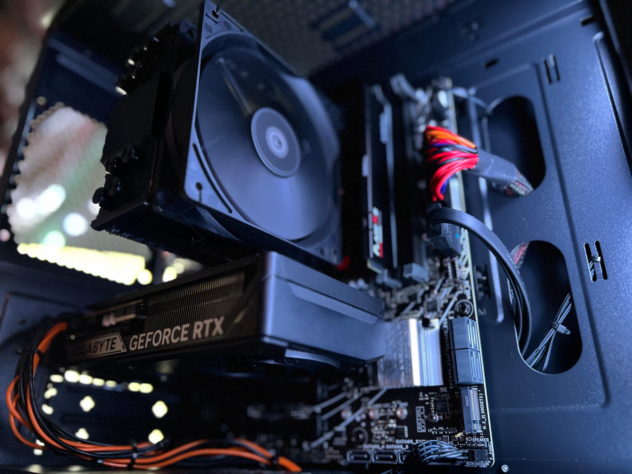 R5 7600X + RTX 5060 | 16GB DDR5 | 1TB NVMe | E-Sports Beast Gaming PC