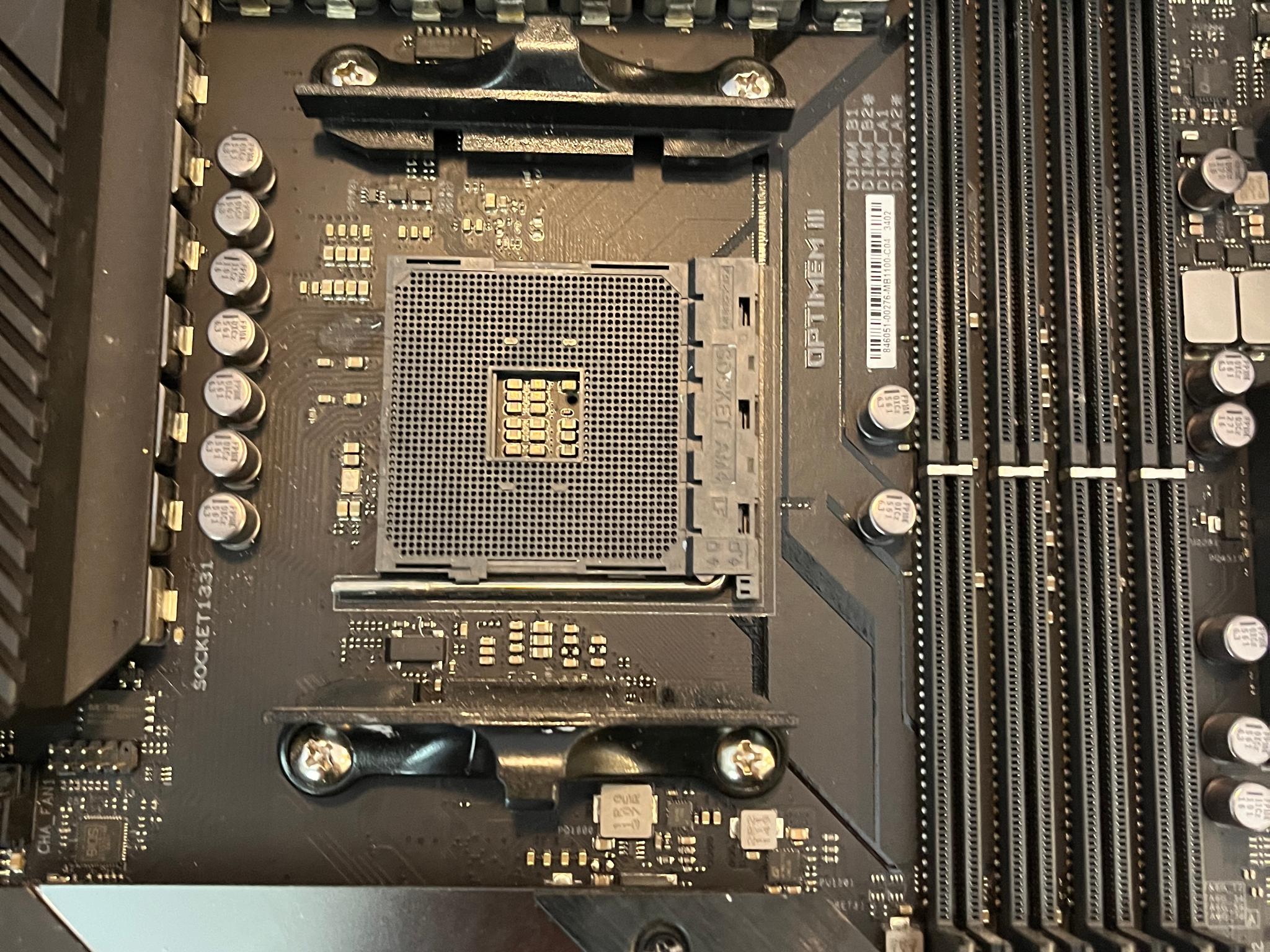 ASUS ROG Crosshair VIII Hero AMD X570 ATX Motherboard AM4