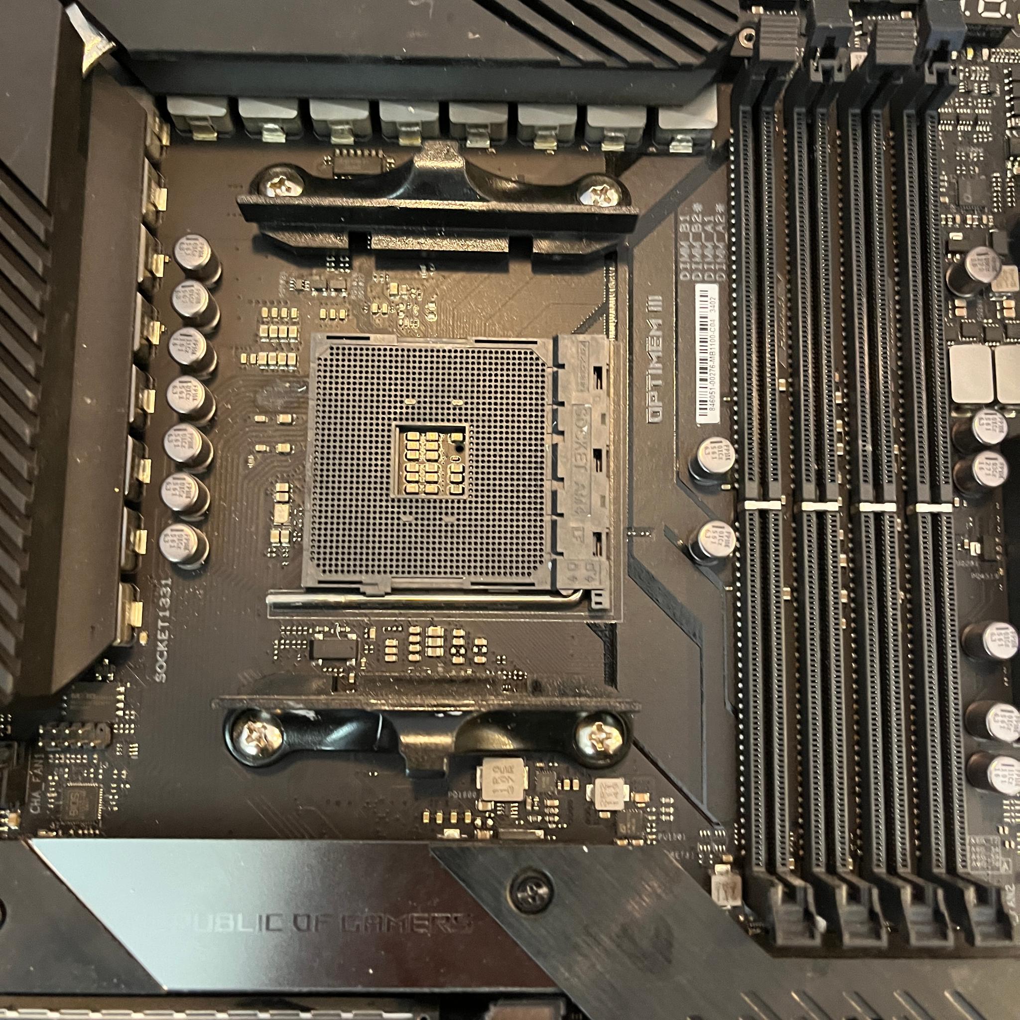 ASUS ROG Crosshair VIII Hero AMD X570 ATX Motherboard AM4
