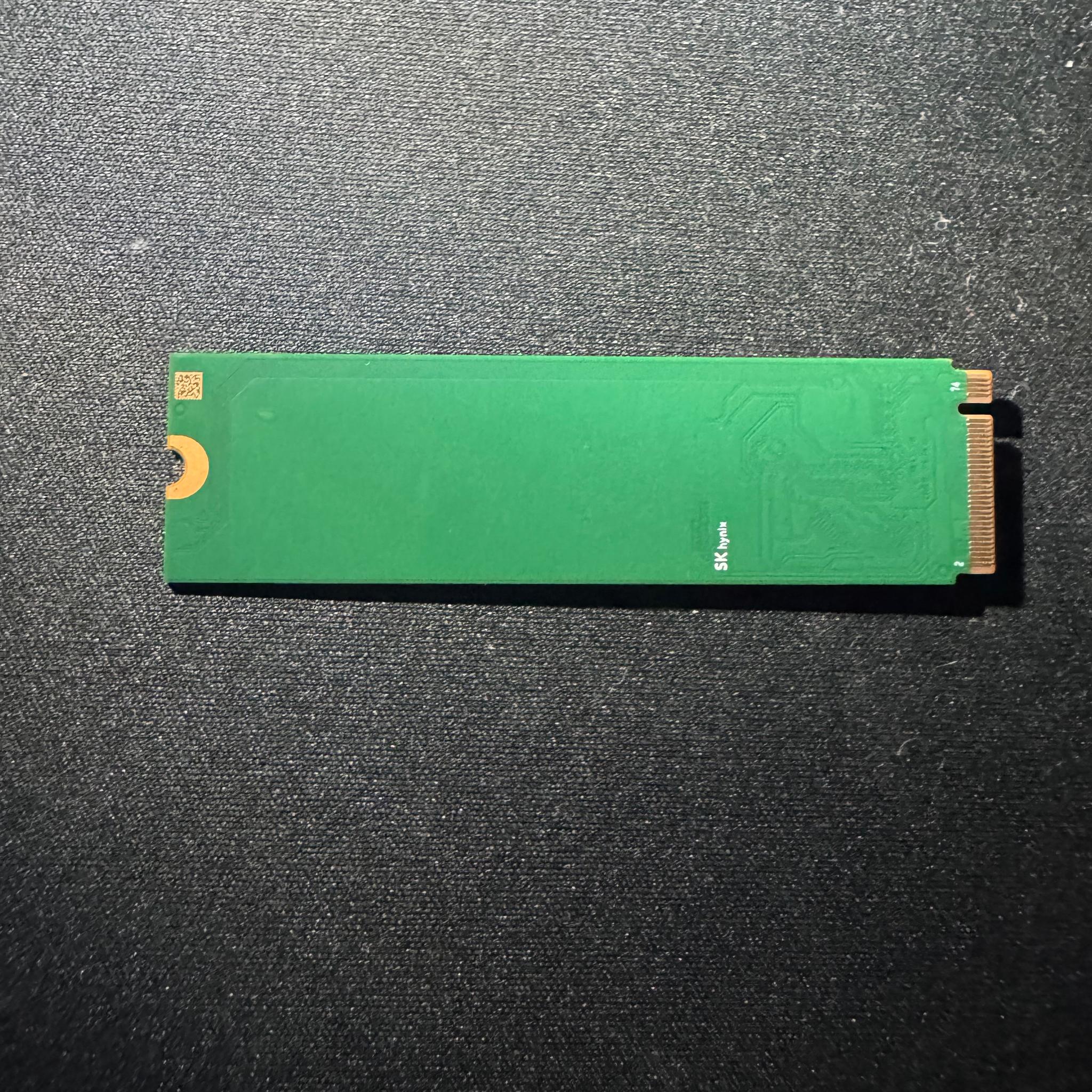 SK hynix BC901 1TB M.2 NVMe SSD