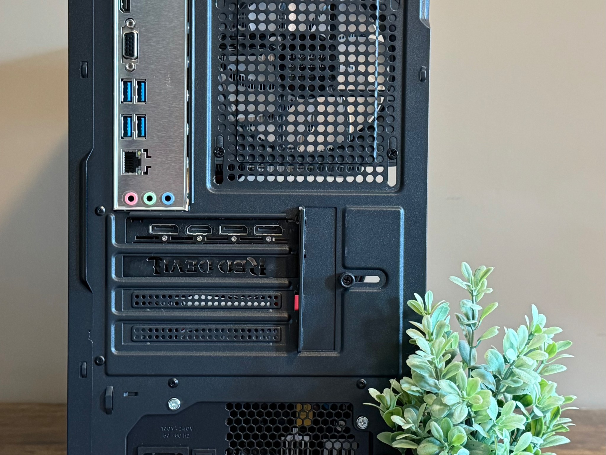 🔴 The Red Devil ⚫️ RX 5700 XT | Ryzen 5 3600 | 1TB SSD | 16GB RAM