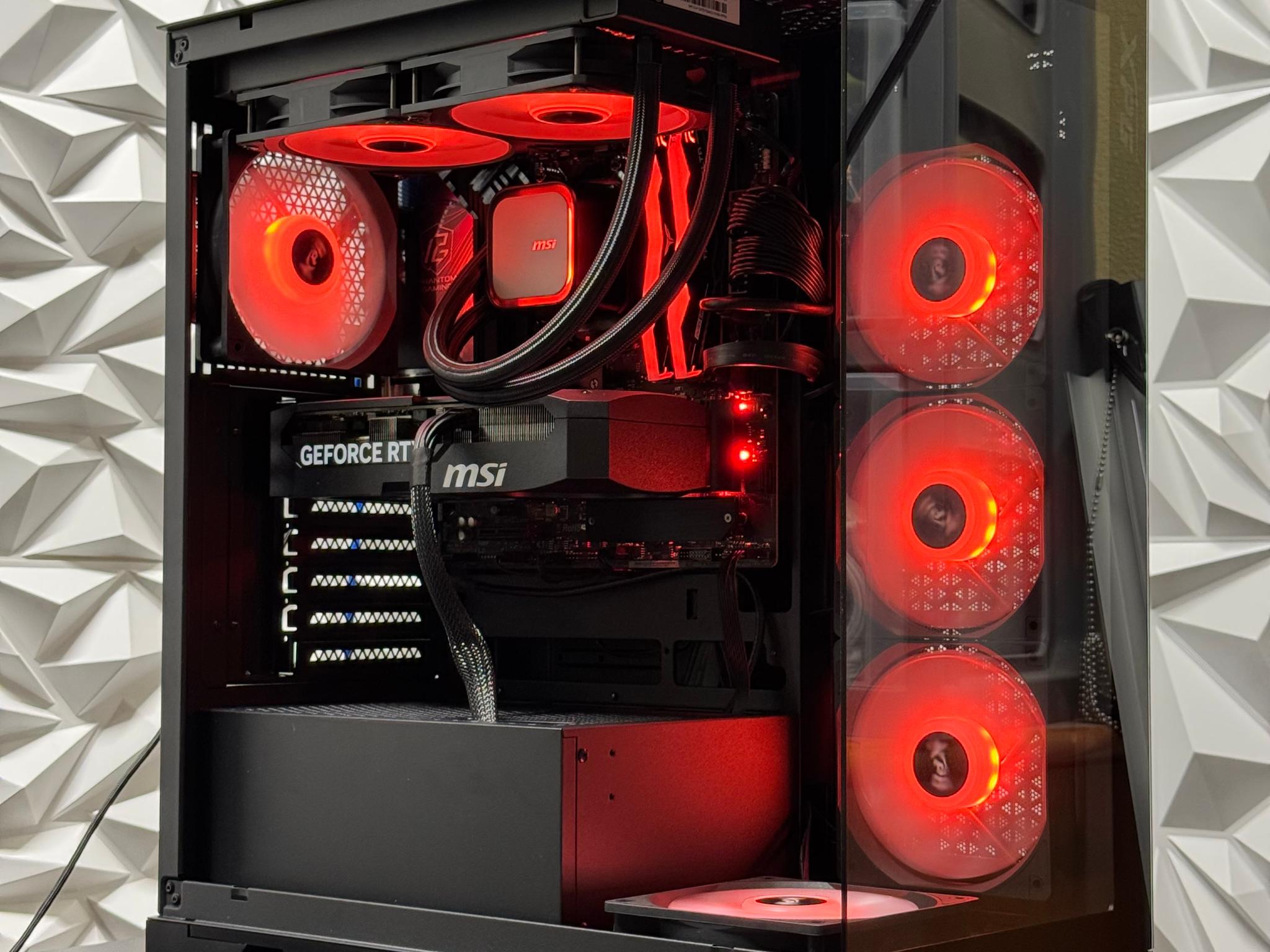 RTX 5070 / 16GB DDR5 / 1TB Samsung 980 Pro / Ryzen 5 9600x / 750w psu / liquid