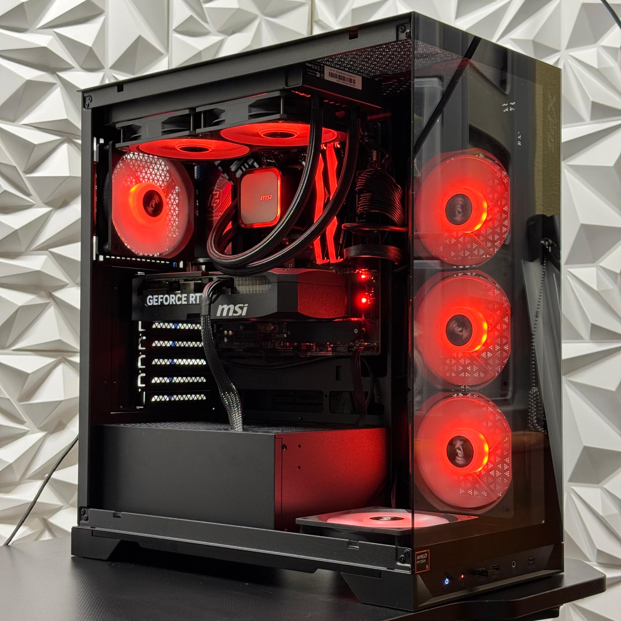 RTX 5070 / 16GB DDR5 / 1TB Samsung 980 Pro / Ryzen 9000 Series / 750w psu / liquid