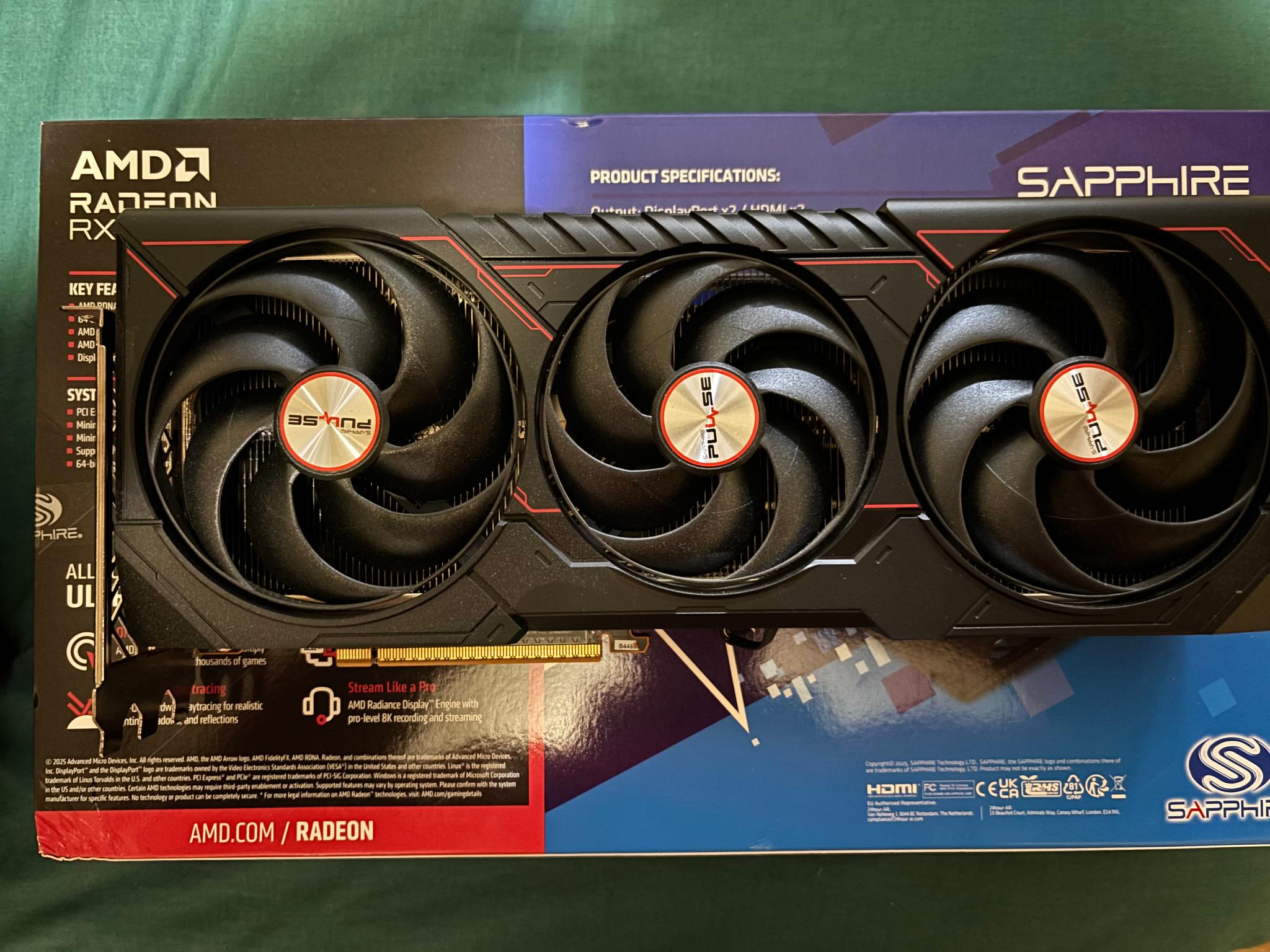 Sapphire Pulse AMD Radeon 9070 XT