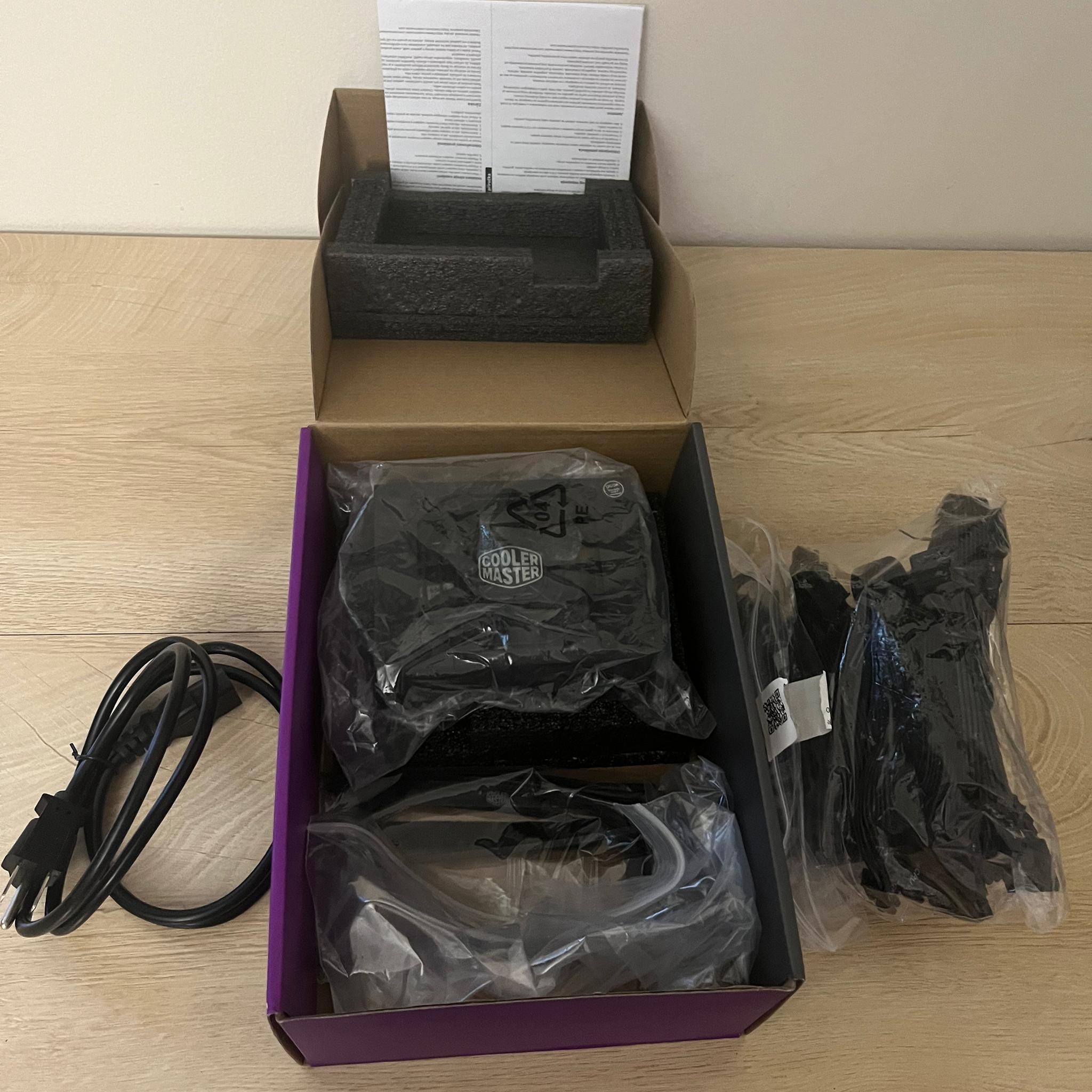 Lian Li Q58 (PCIE 4.0) ITX Case w/ +80 Gold 650w SFX PSU