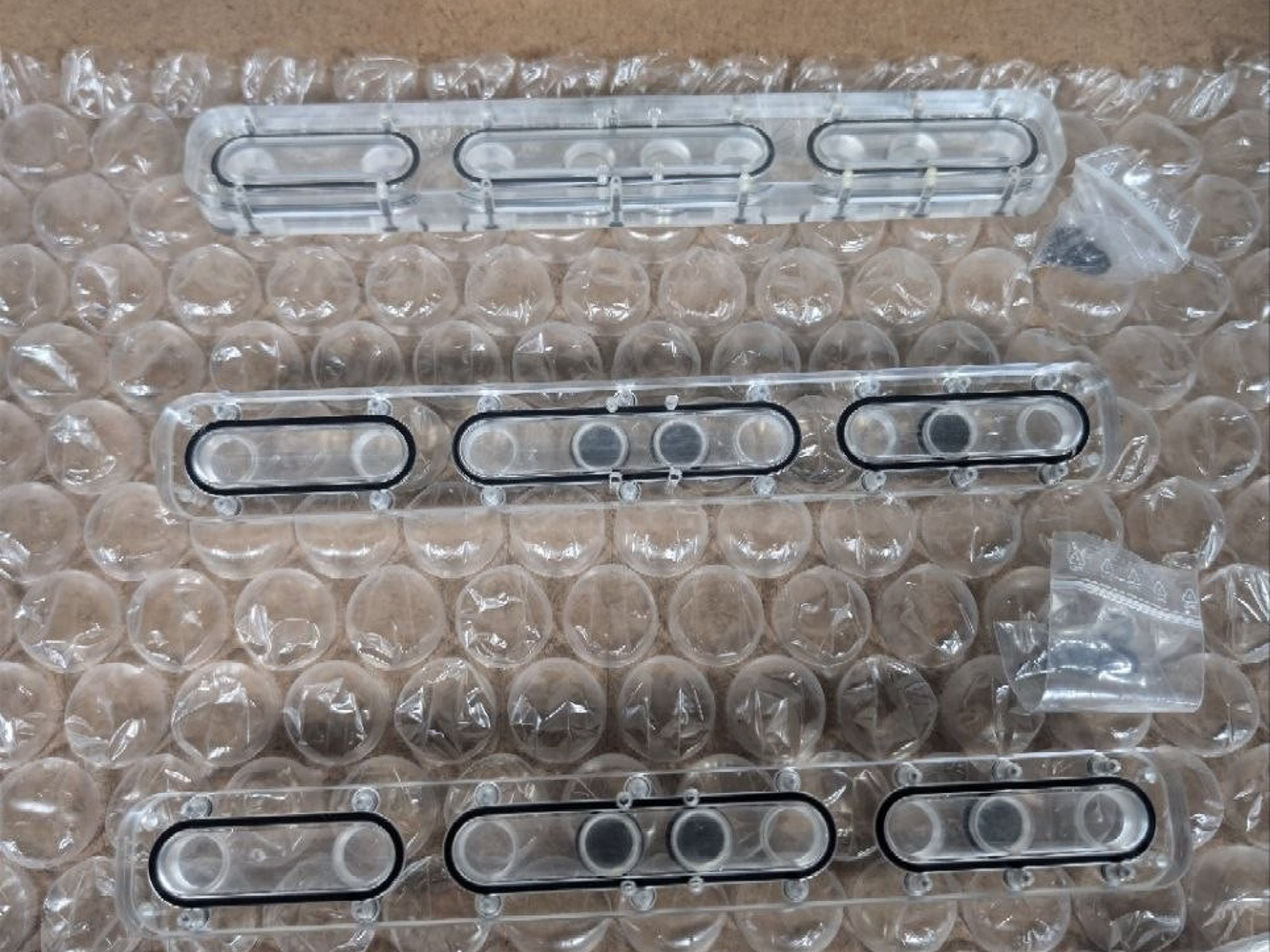 Stealkey Customs CubeTube Distroplate 240mm - Acryl (SW10134)