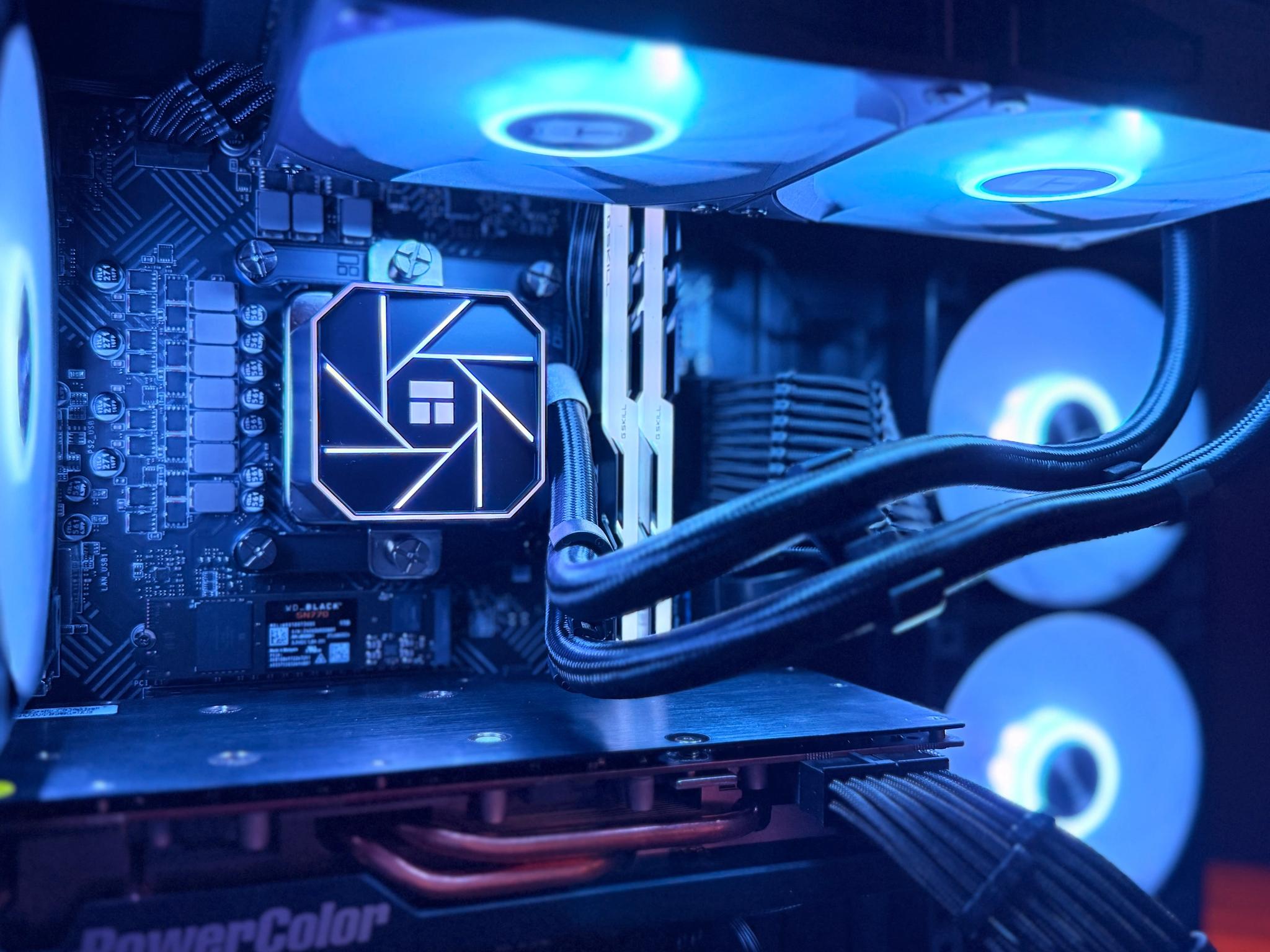 🐺 Cerberus 🐺 AMD RX 5700 XT / Intel Core i5-12500 / 1TB NVME / 32GB Ram / 240 AIO / Windows 11 Pro