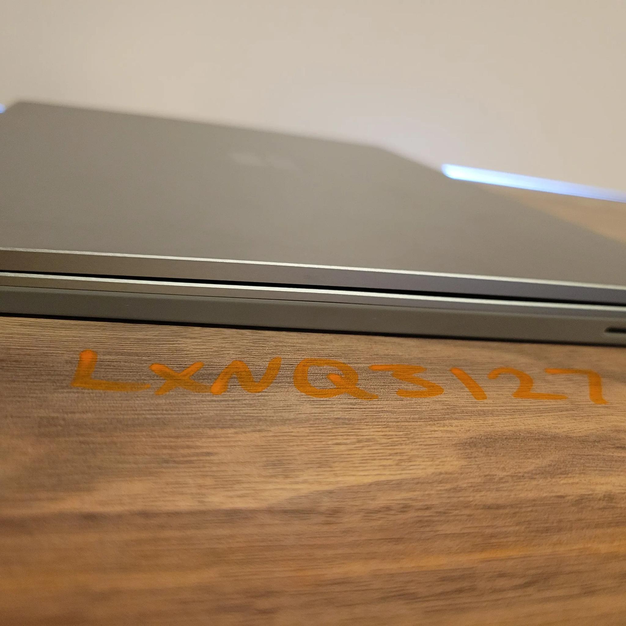 Microsoft Surface Laptop Go 2 Touchscreen