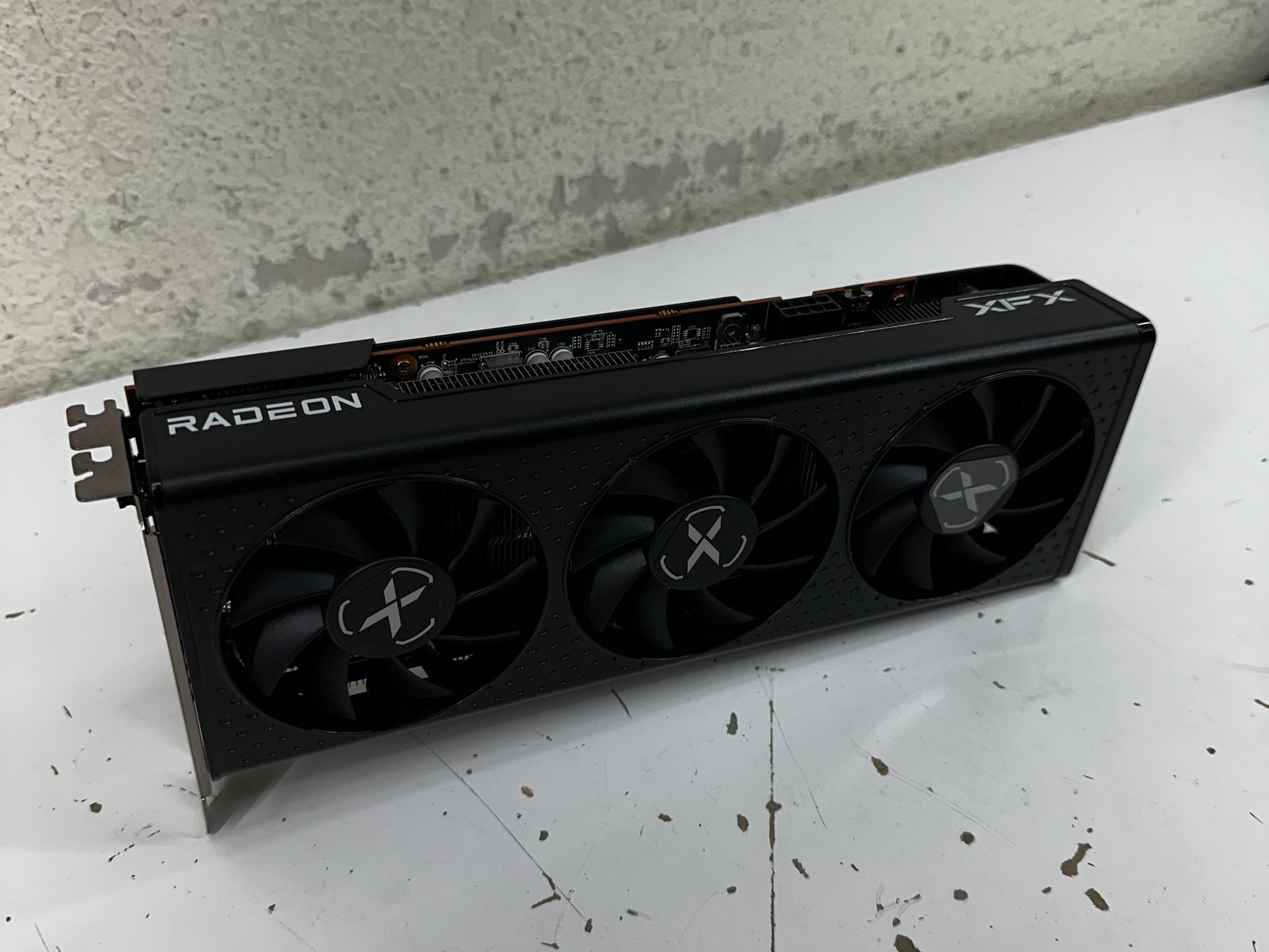 XFX Radeon RX 7600 8GB GDDR6 | AMD Speedster QICK308