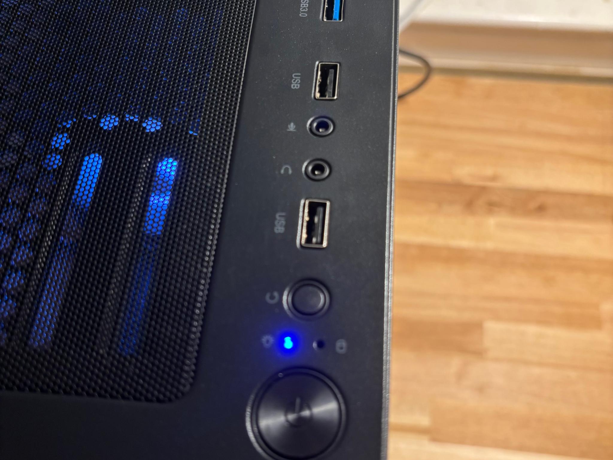 RTX 2080 S | Ryzen 5600X | 32GB | 1TB NVMe | WiFi
