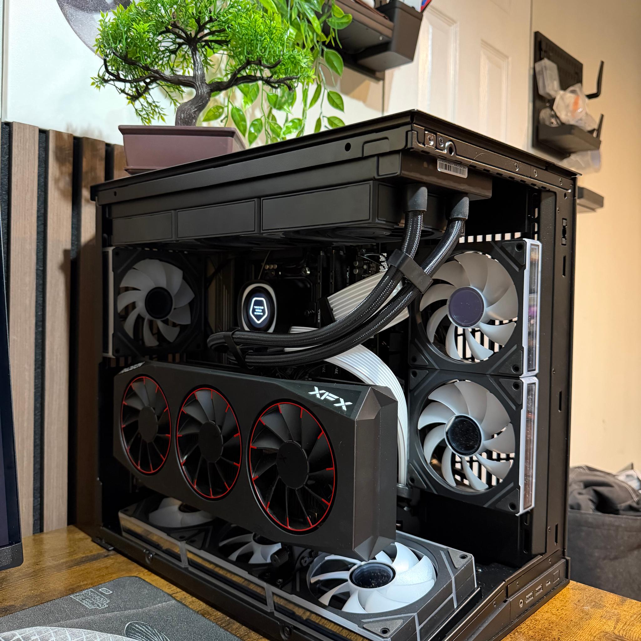 🔥 High-End Gaming PC – Ryzen 7 7800X3D + RX 9070 XT | 32GB DDR5 | 2TB NVMe 🔥