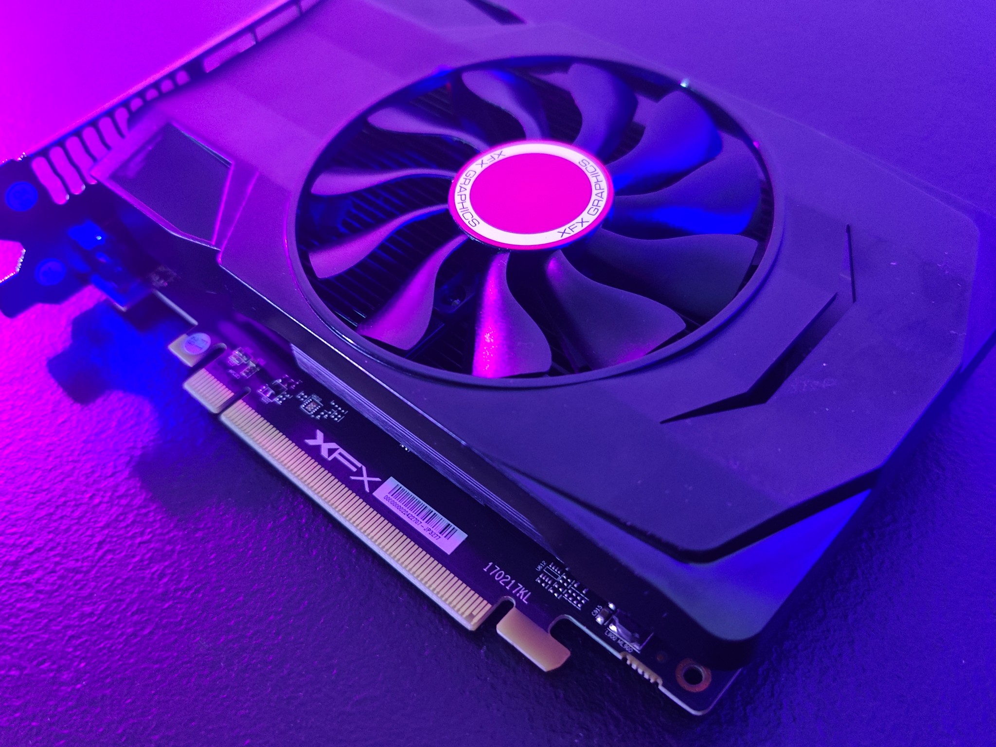 XFX RX-560D2SFG5