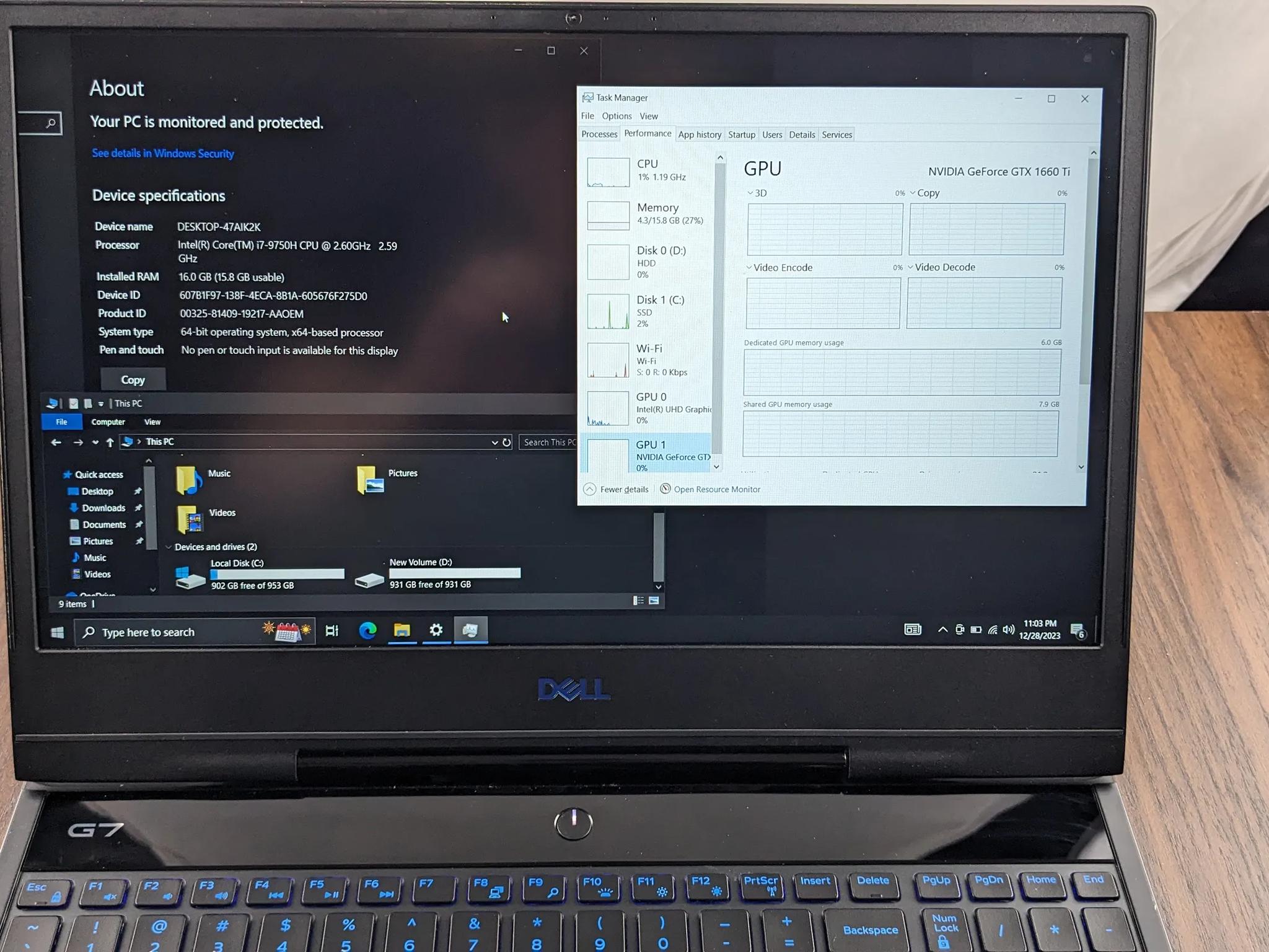Dell G7 15.6" GTX 1660 Ti  i7-9750H 16GB 2666mhz 1TBNVMe 1TB HDD