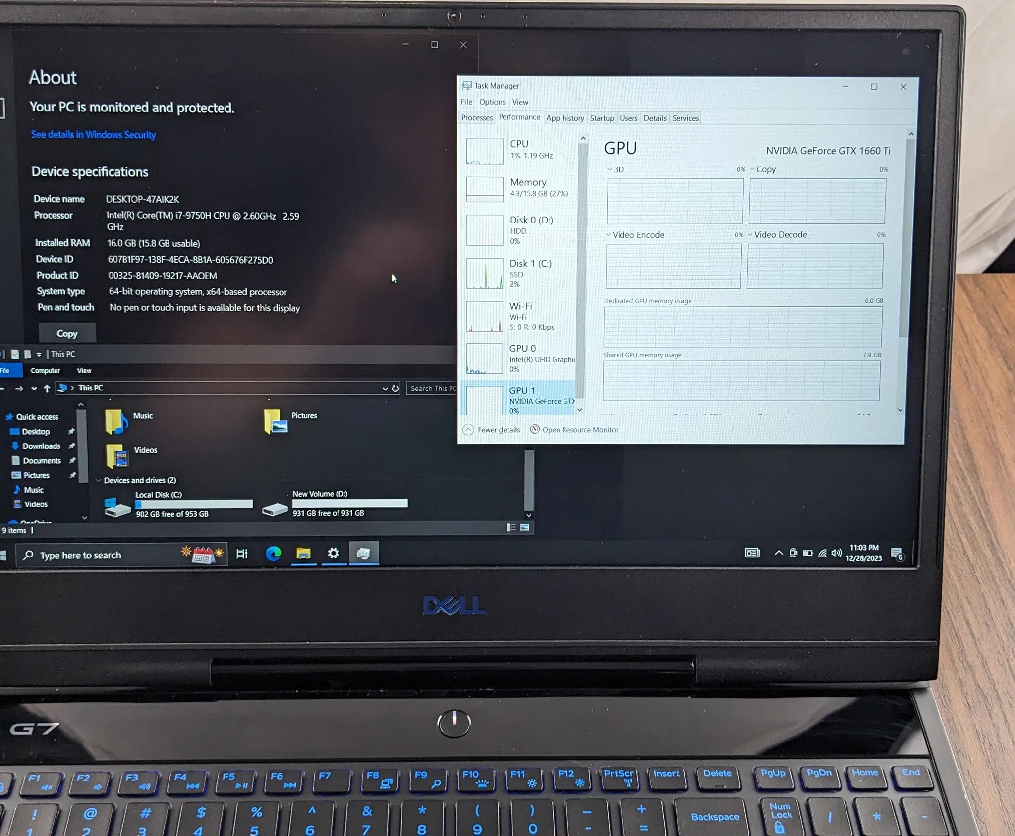 Dell G7 15.6" GTX 1660 Ti  i7-9750H 16GB 2666mhz 1TBNVMe 1TB HDD