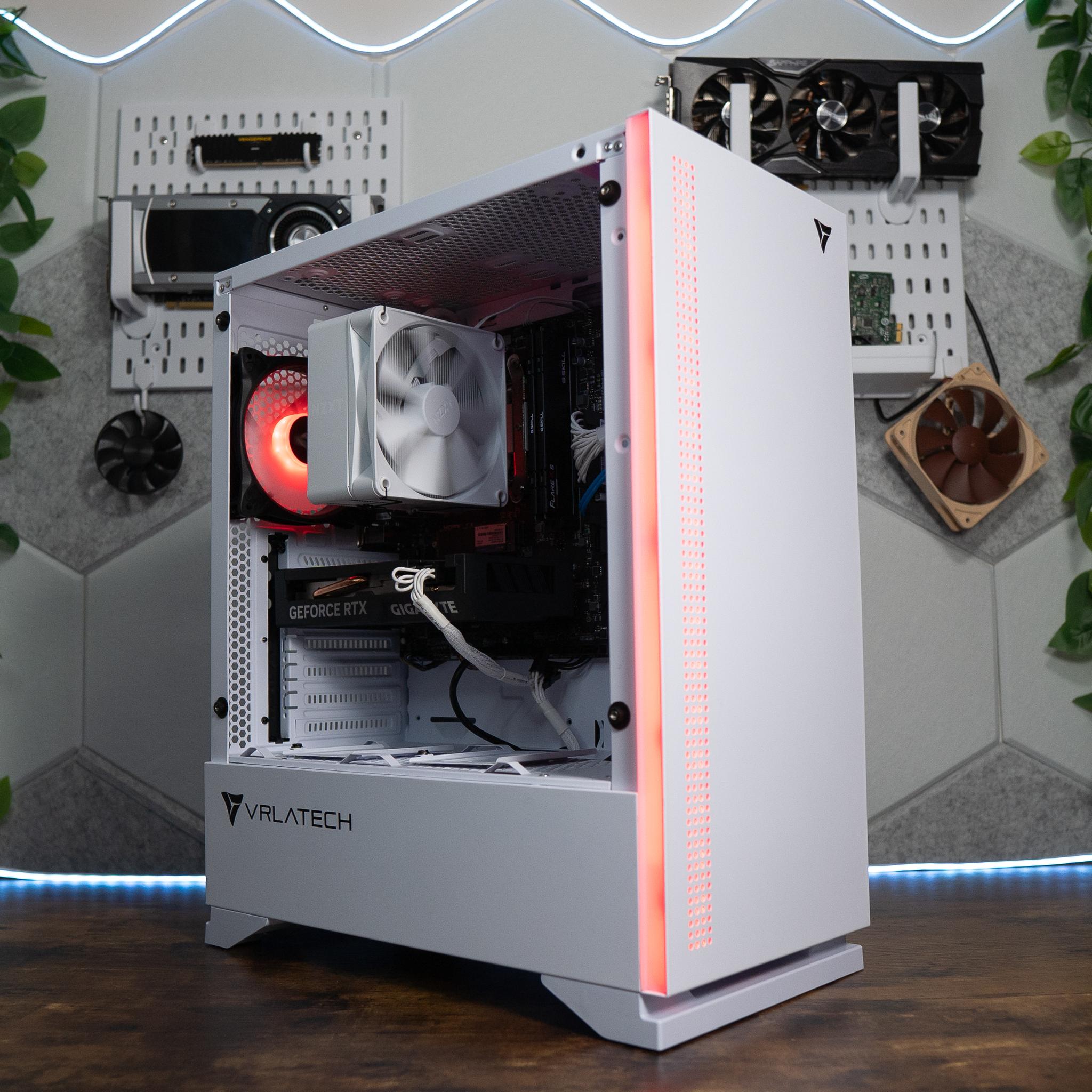 🌨🌨 | GIGABYTE RTX 4060 | RYZEN 5 8400F | 32GB DDR5 RAM | 1.5TB | Arctic Snow